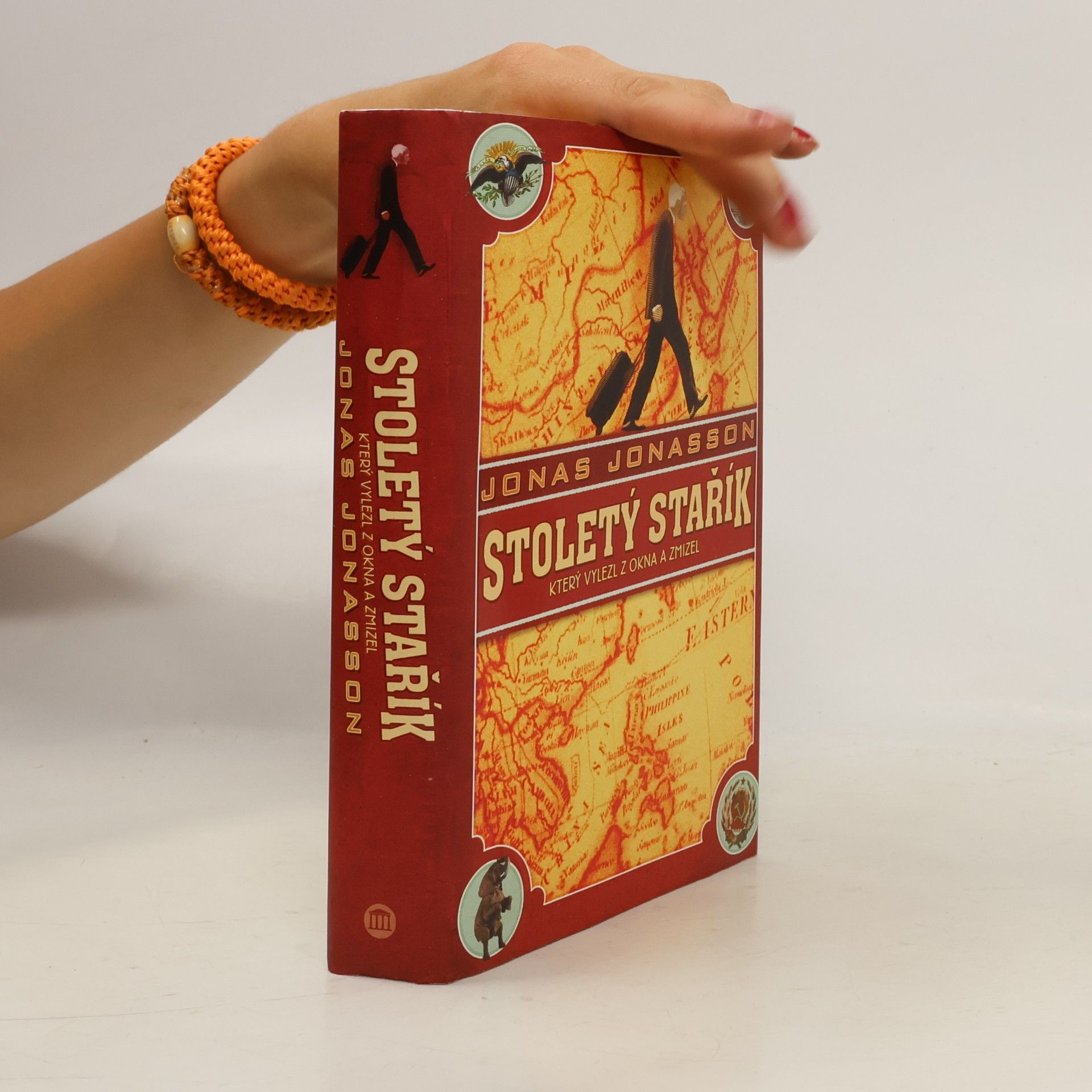 Jonas Jonasson Stoletý stařík, který vylezl z okna a zmizel