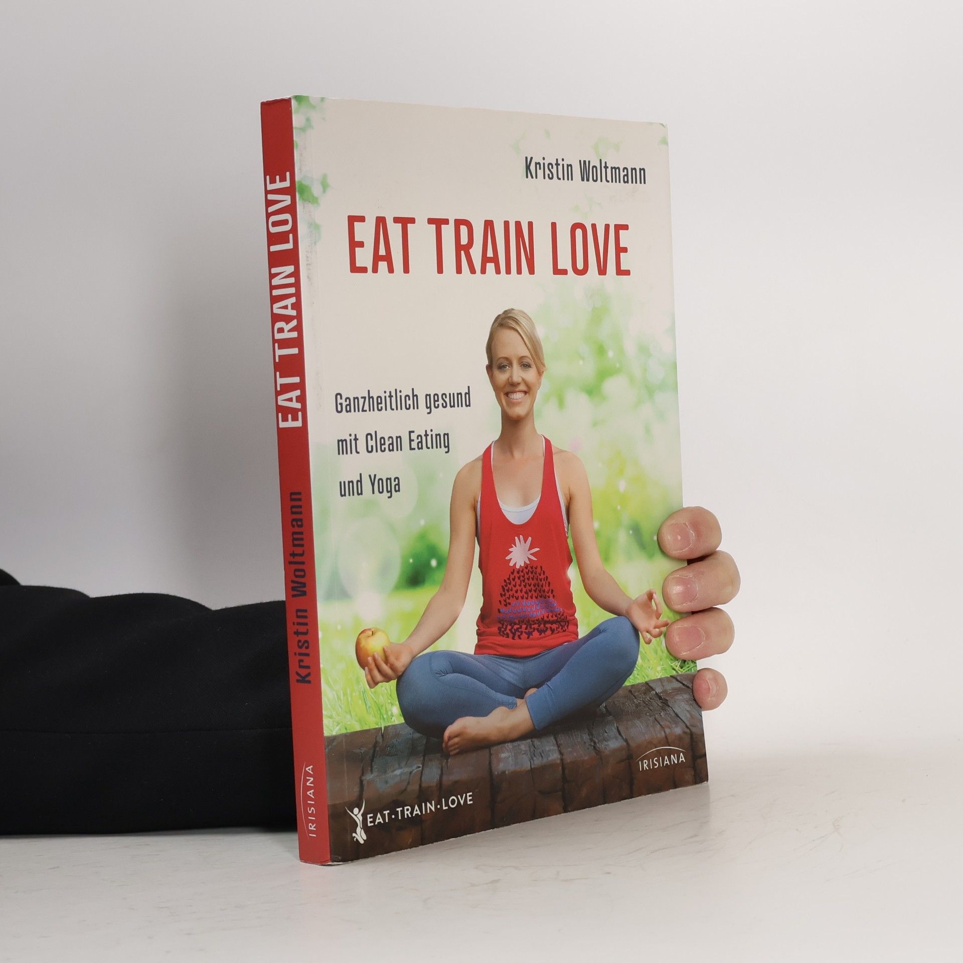 Eat train love