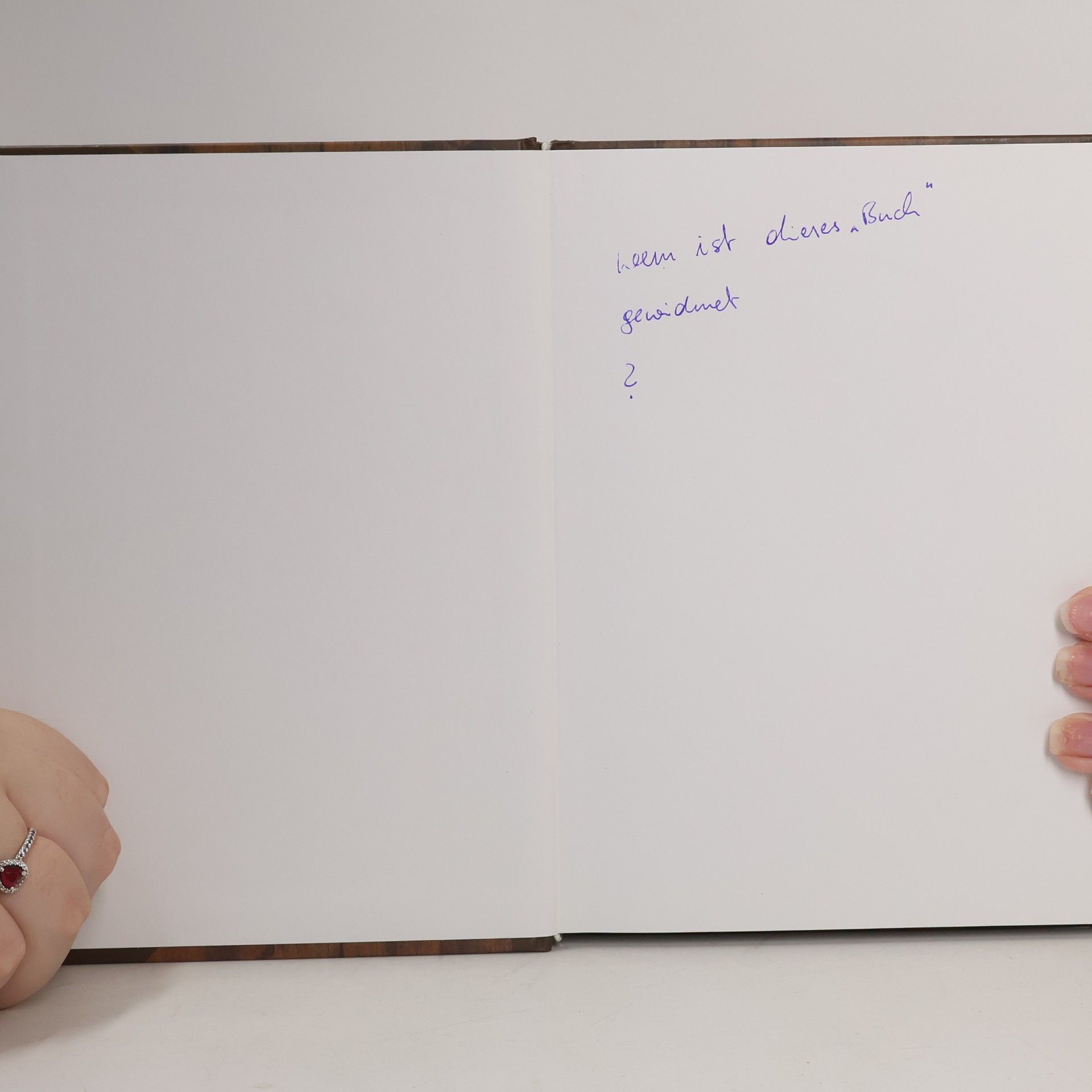 Das kreative Klo-Gästebuch zum Eintragen