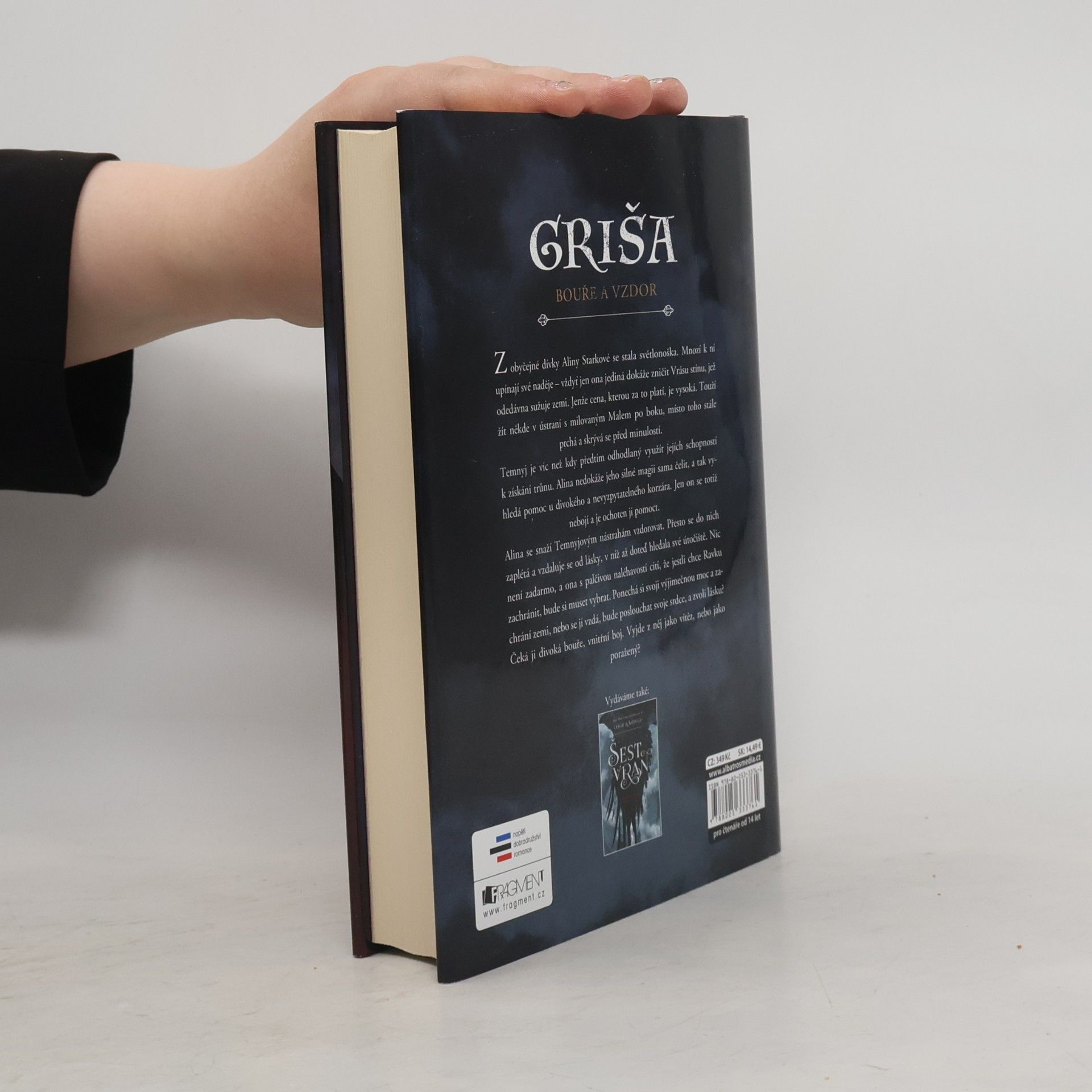 Leigh Bardugo Bouře a vzdor