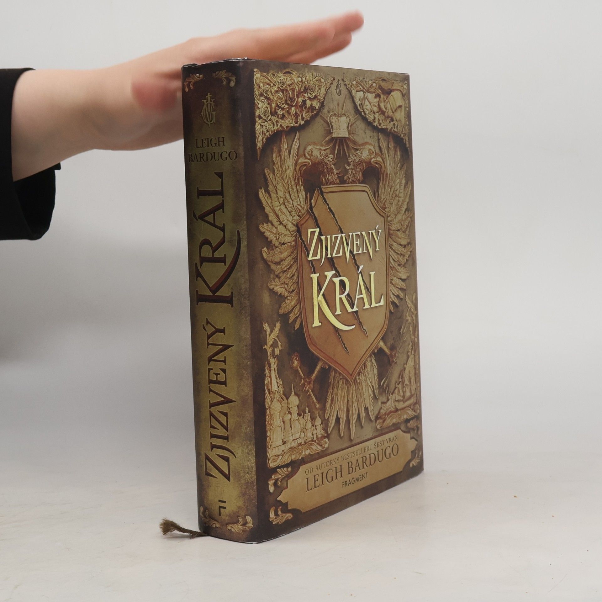 Leigh Bardugo Zjizvený král