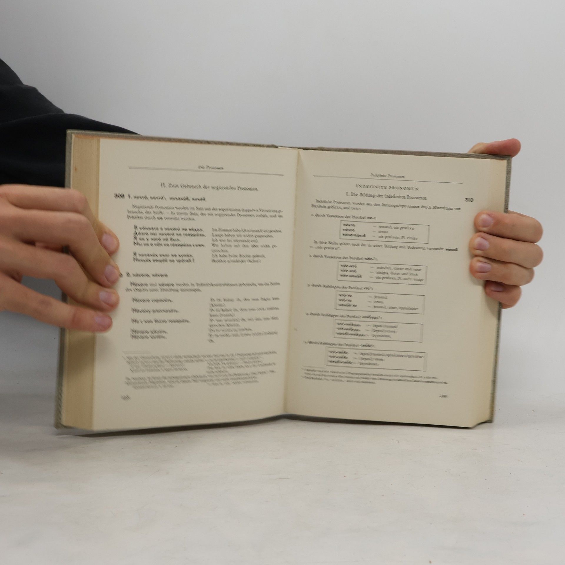 Kolektiv autorů Grammatik der russischen Sprache