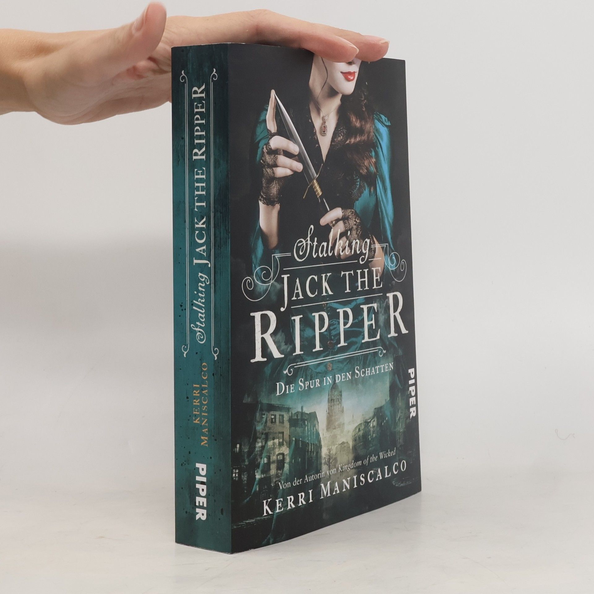 Stalking Jack the Ripper