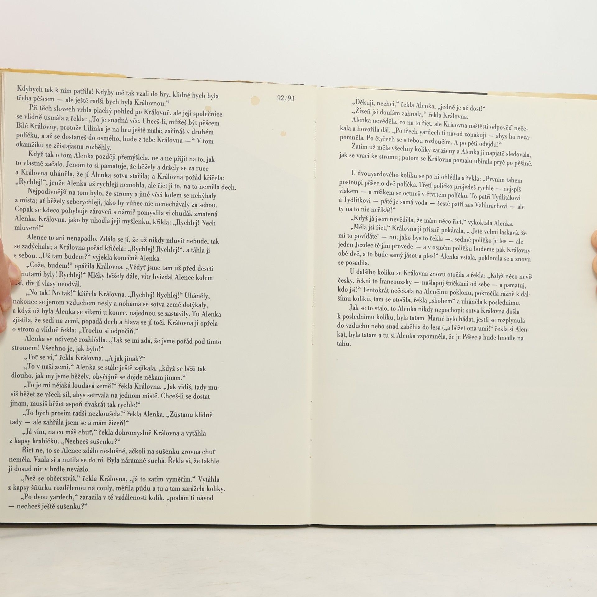 Lewis Carroll Alenka v kraji divů a za zrcadlem