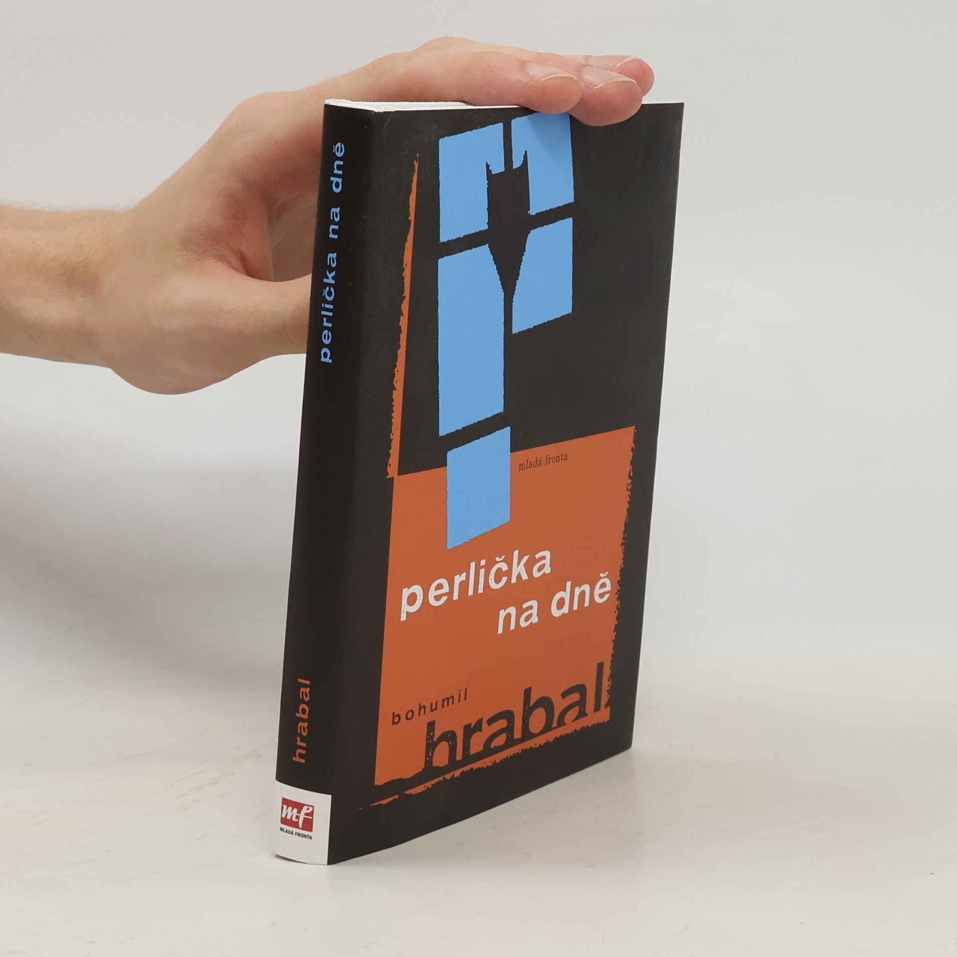 Bohumil Hrabal Perlička na dně