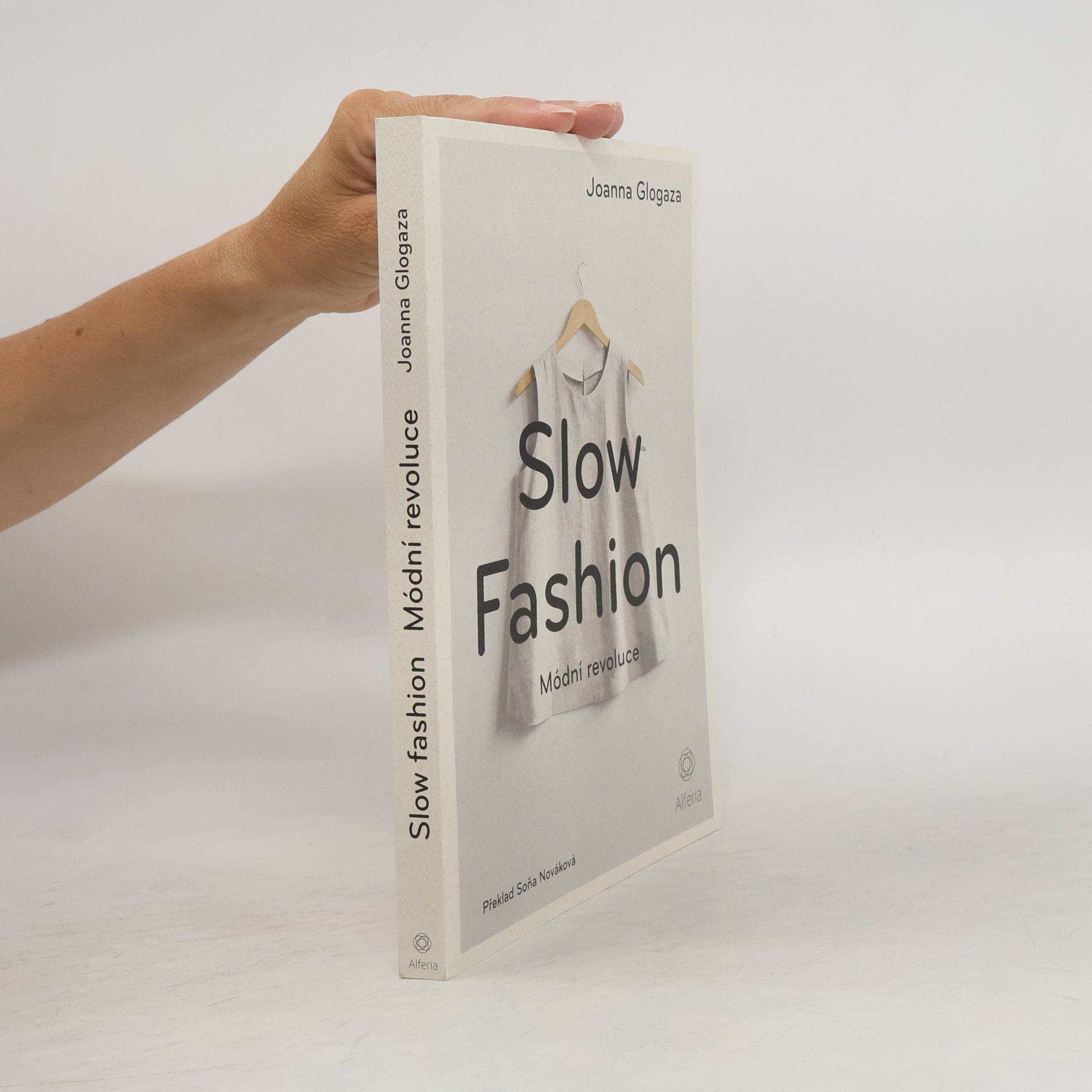 Joanna Glogaza Slow Fashion