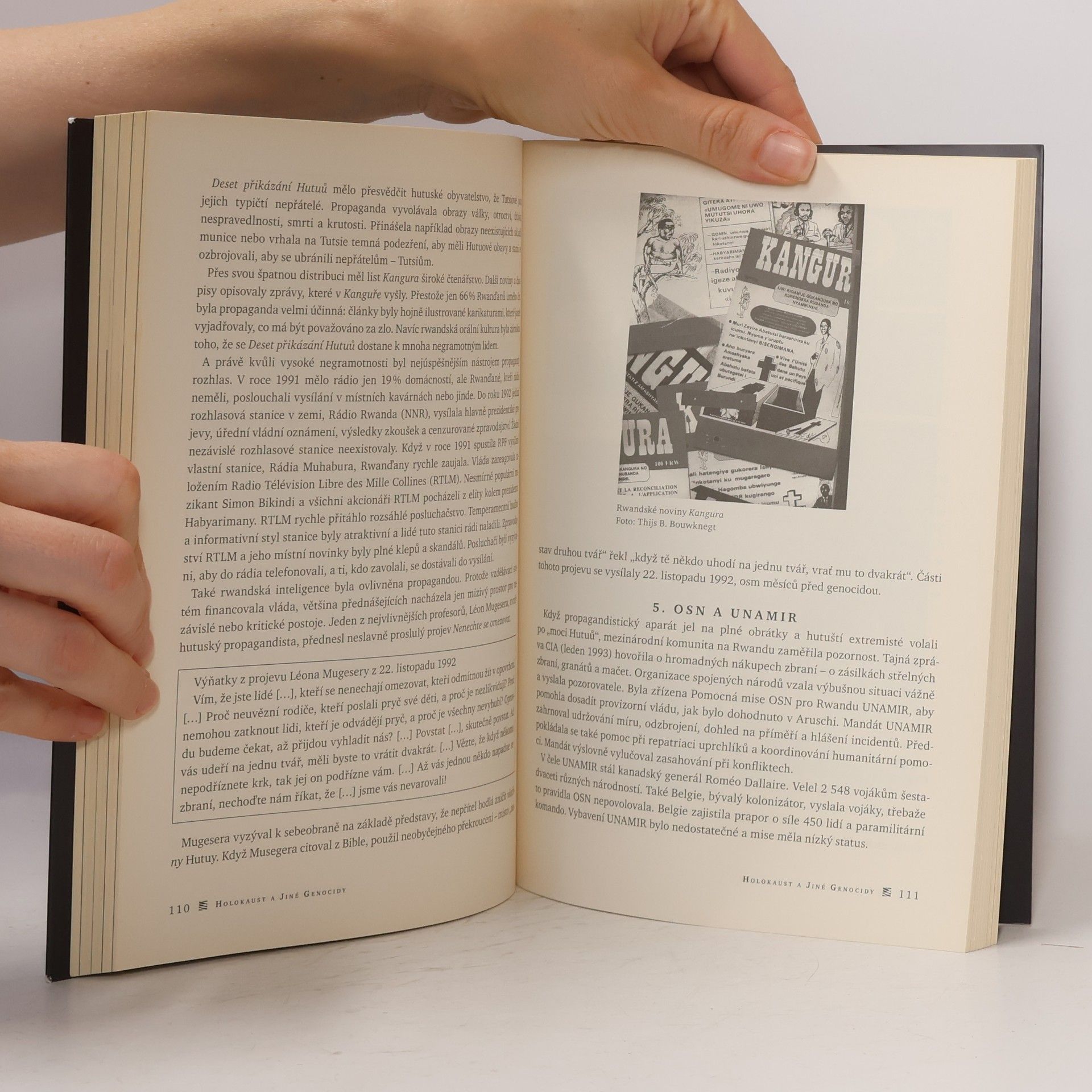 Autorenkollektiv Holokaust a jiné genocidy