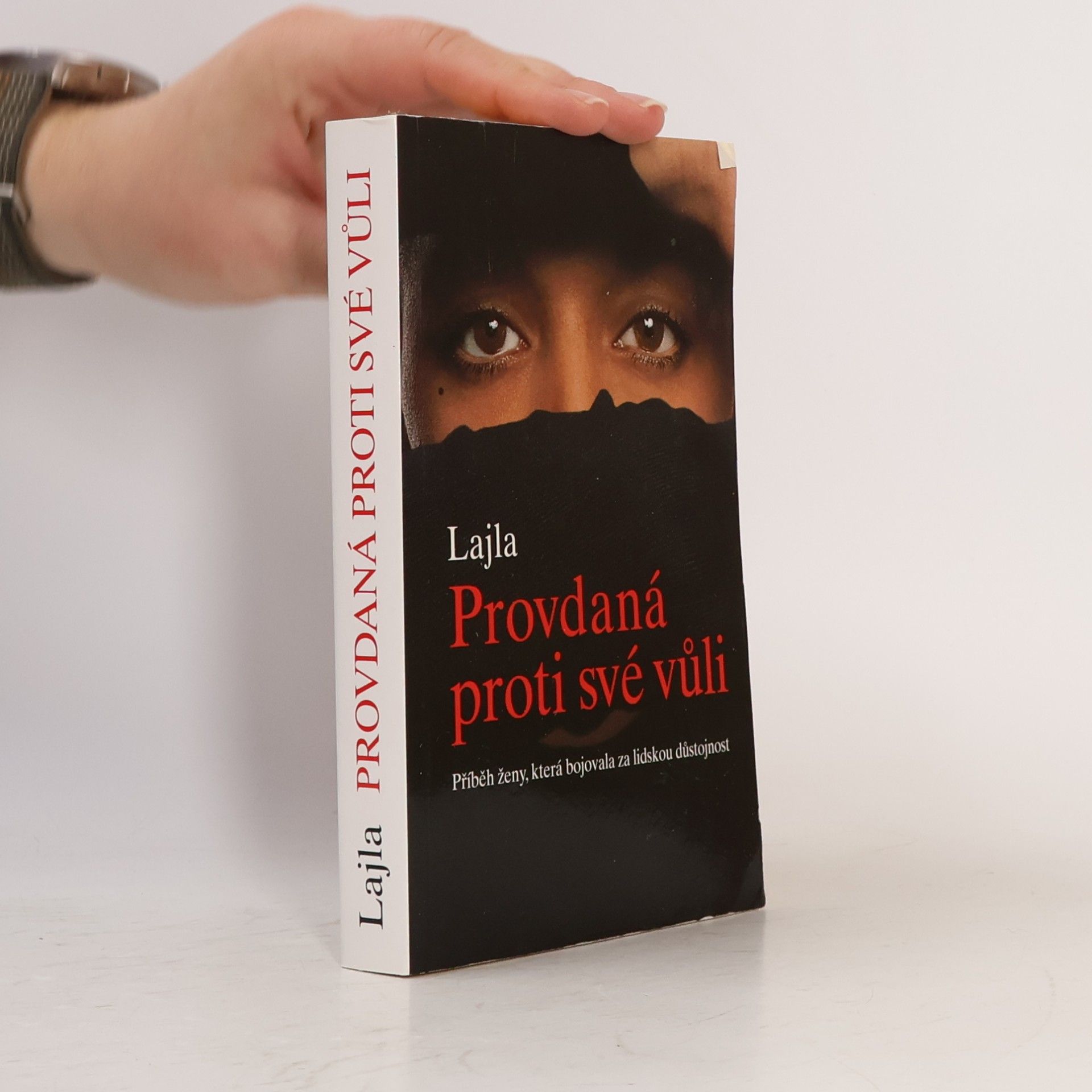 Leila Provdaná proti své vůli: Příběh ženy, která bojovala za lidskou důstojnost