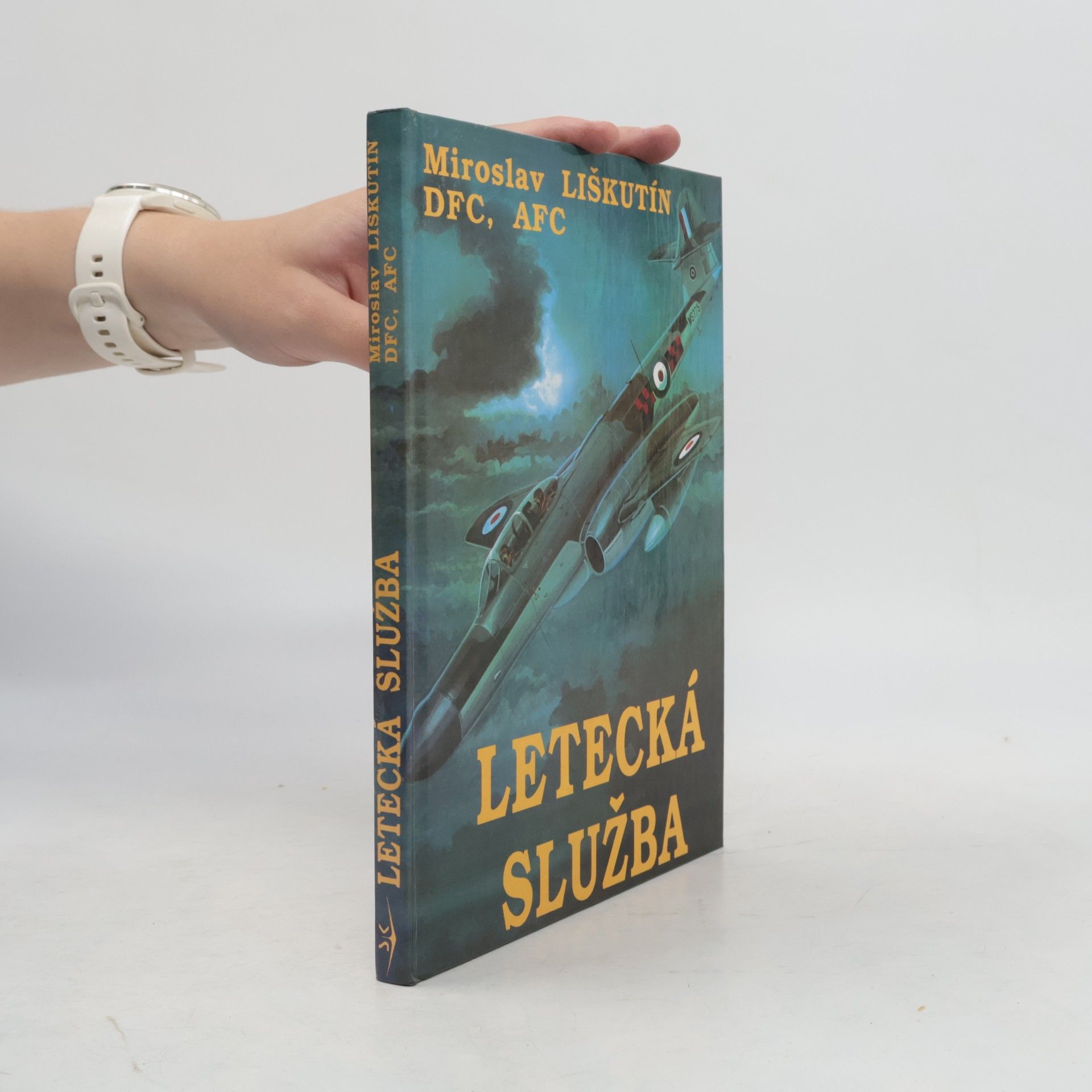 Miroslav Antonín Liškutín Letecká služba
