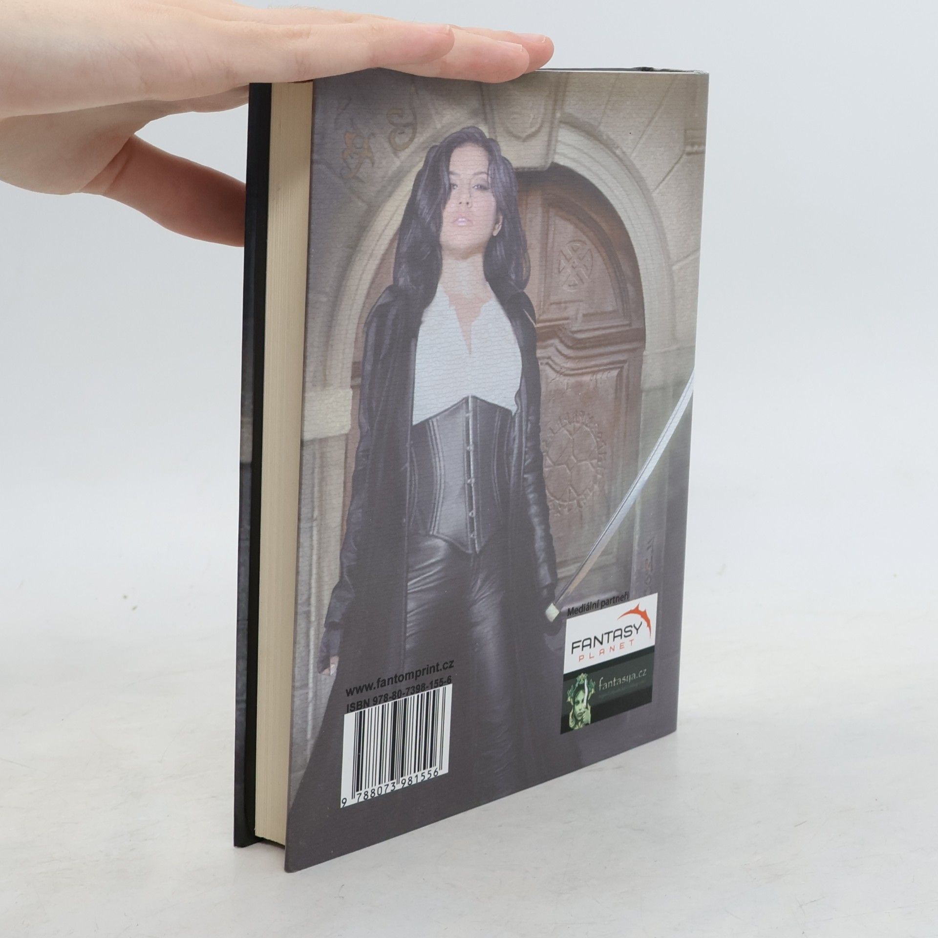 Ilona Andrews Magie útočí