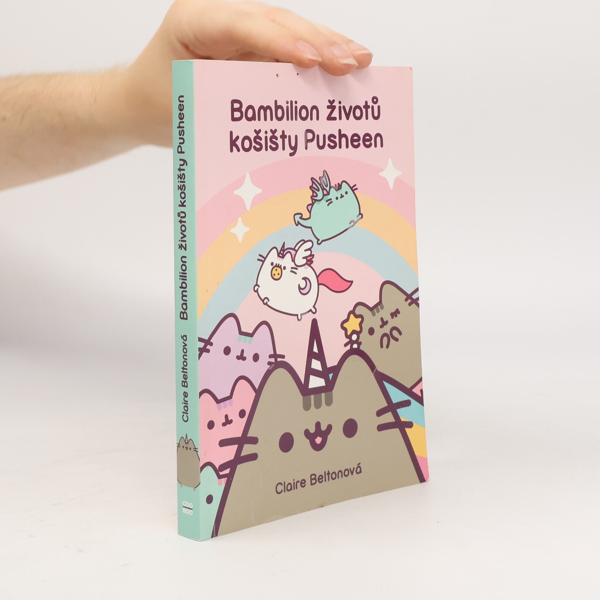 Claire Belton Bambilion životů košišty Pusheen