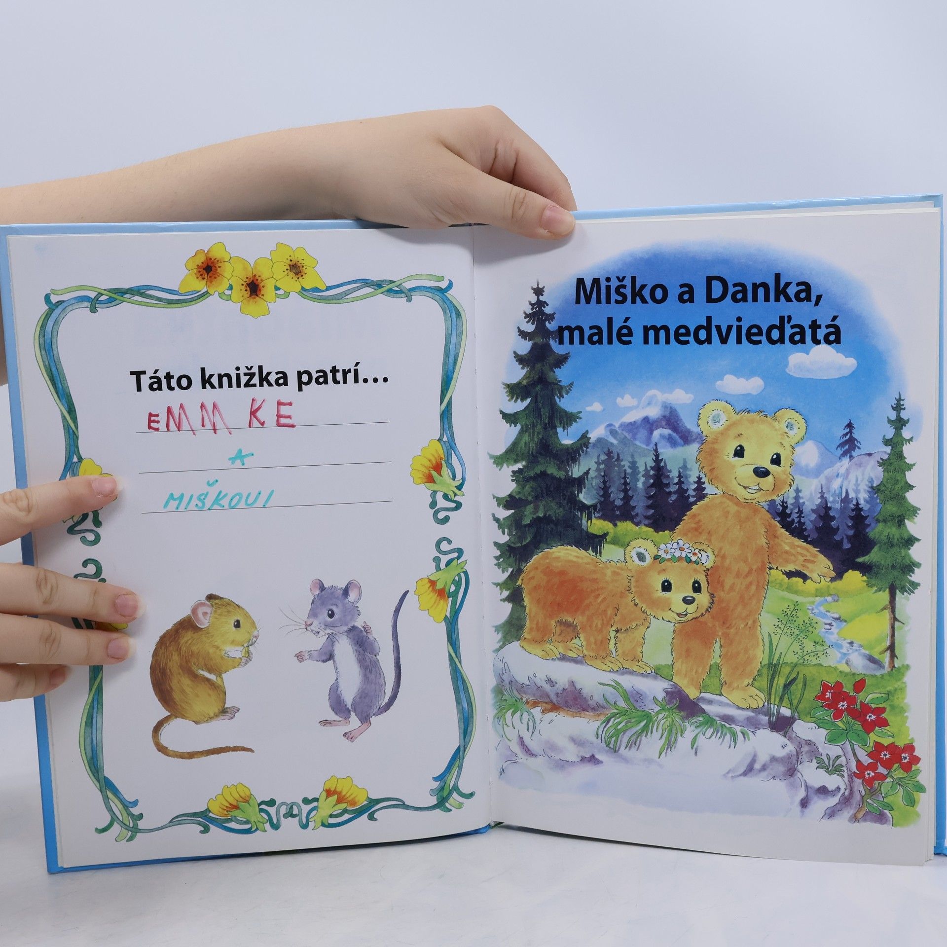 Jan Šindelka Mláďátka na poli a v lese