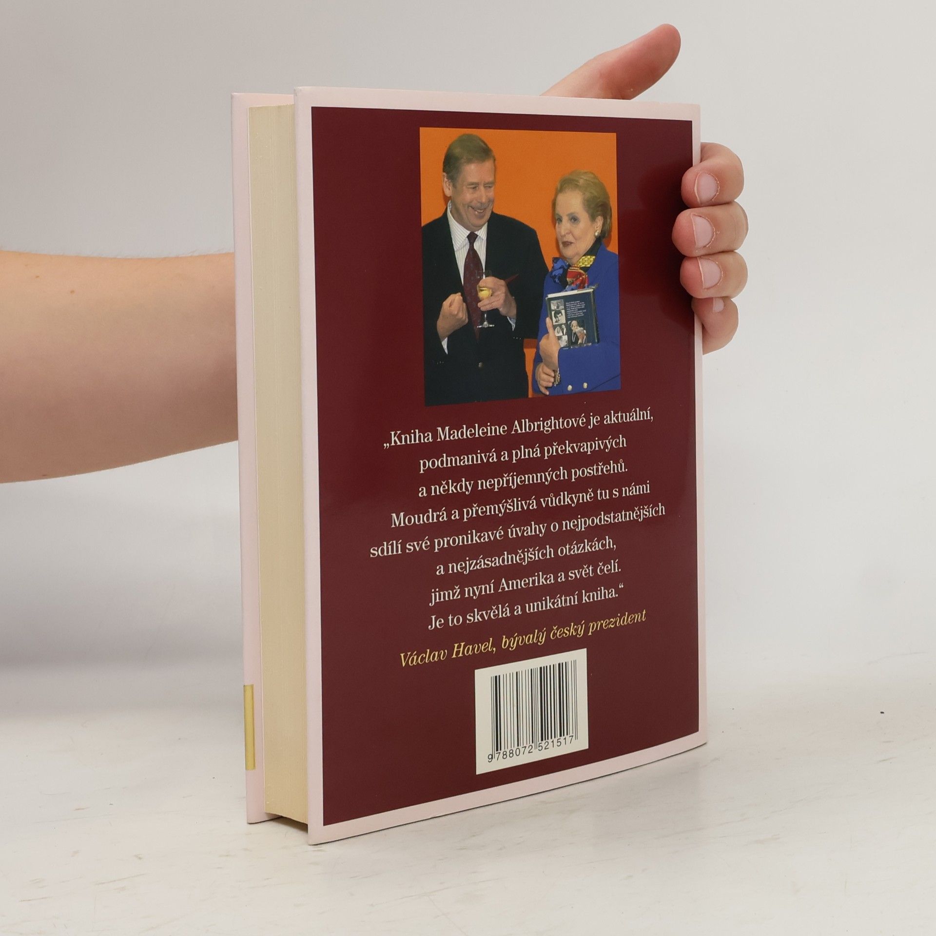 Madeleine Albright Mocní a všemohoucí