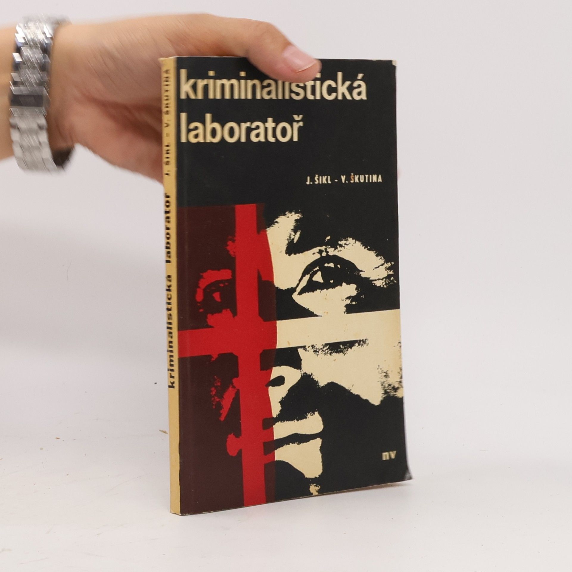 Kriminalistická laboratoř