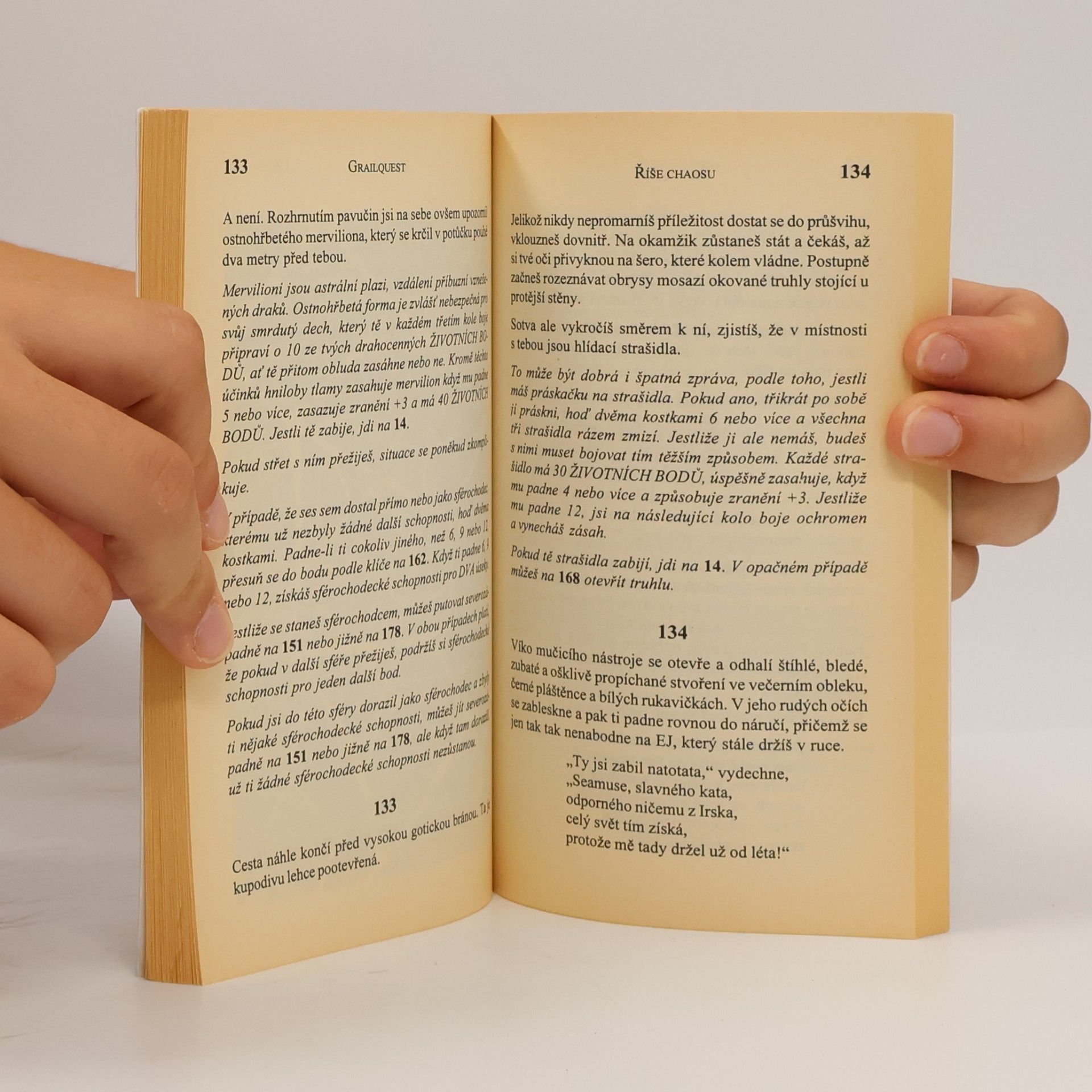 J H Brennan Říše chaosu