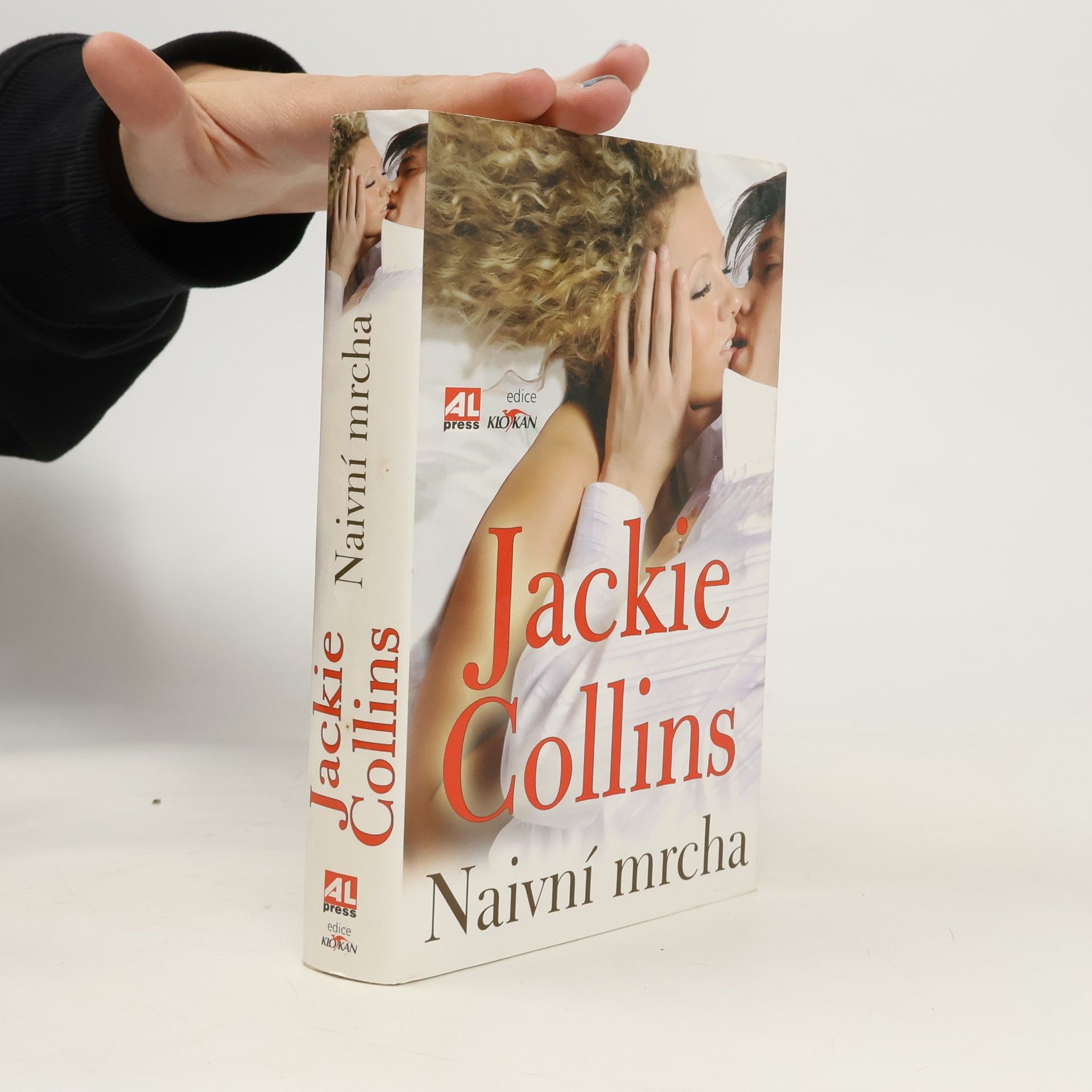 Jackie Collins Naivní mrcha