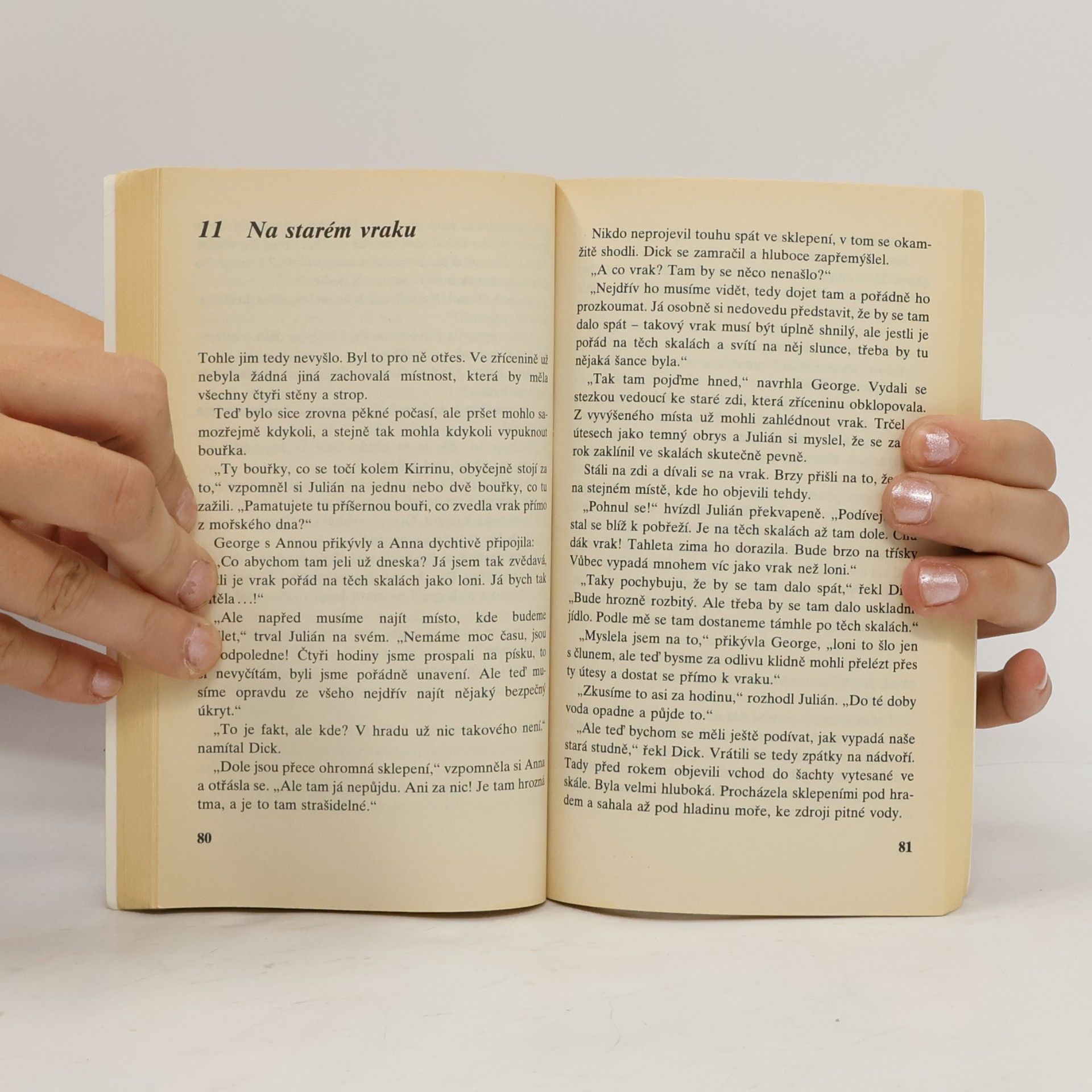 Enid Blyton Správná pětka. Pětka na útěku