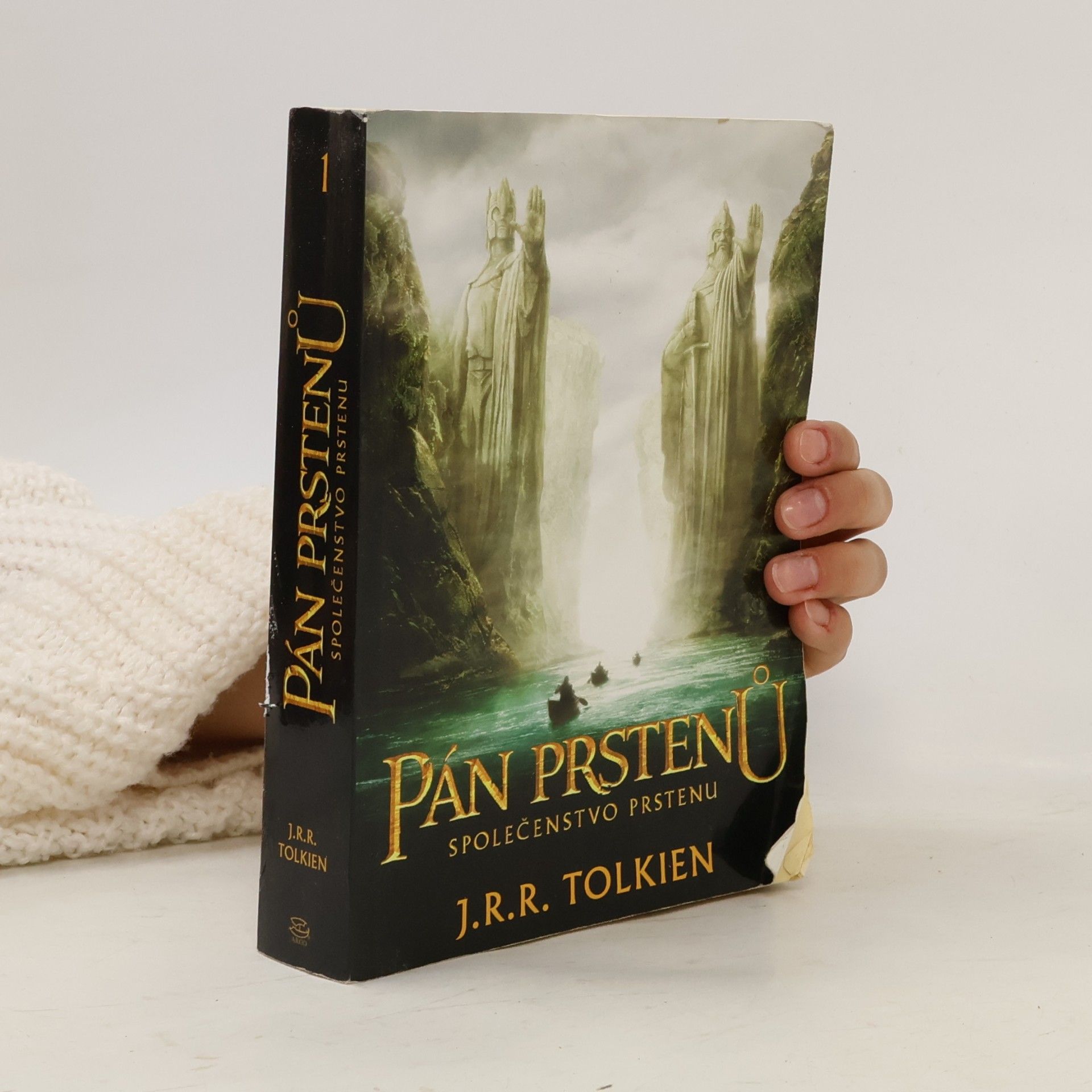 J. R. R. Tolkien Pán prstenů. Společenstvo prstenu