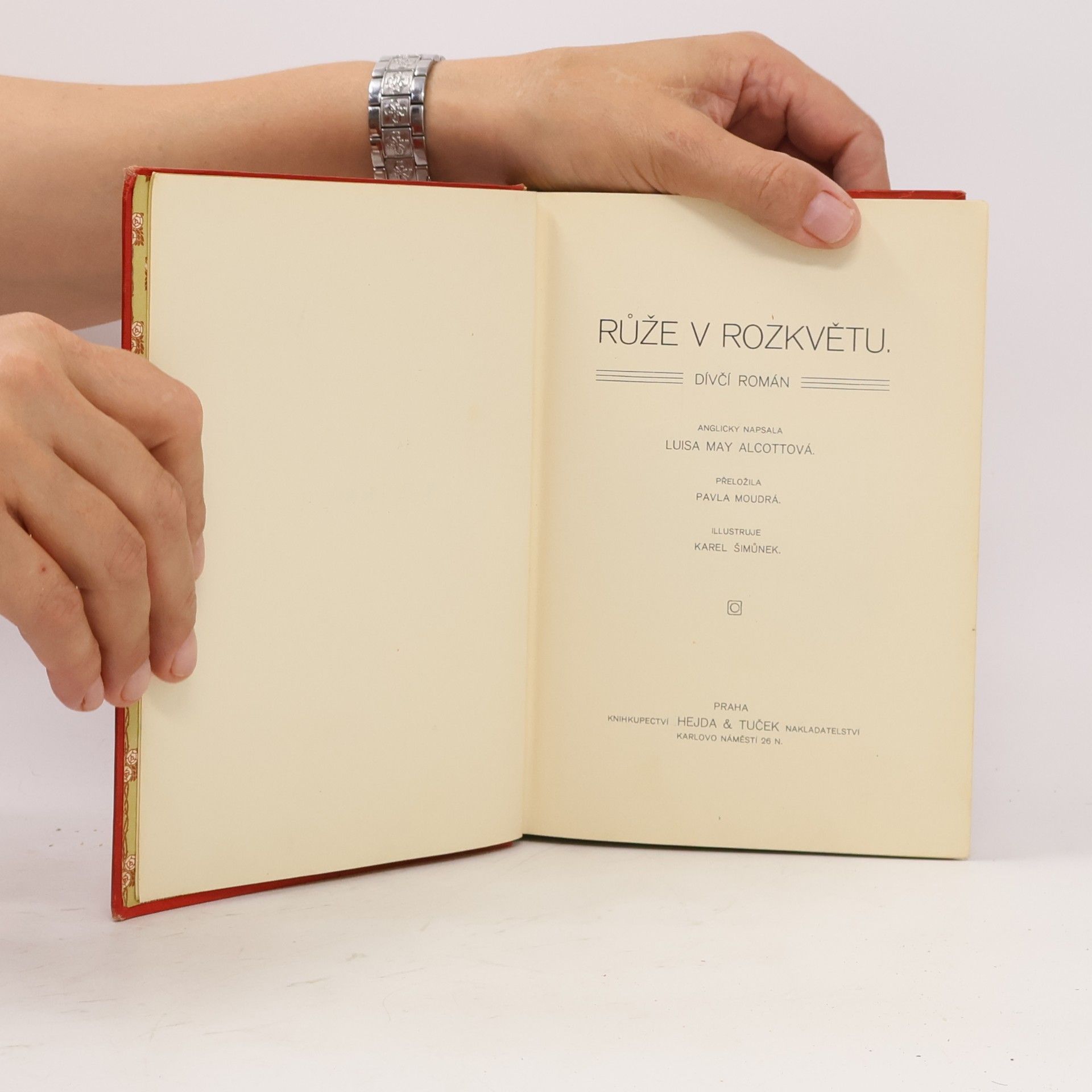 Louisa May Alcott Růže v rozkvětu