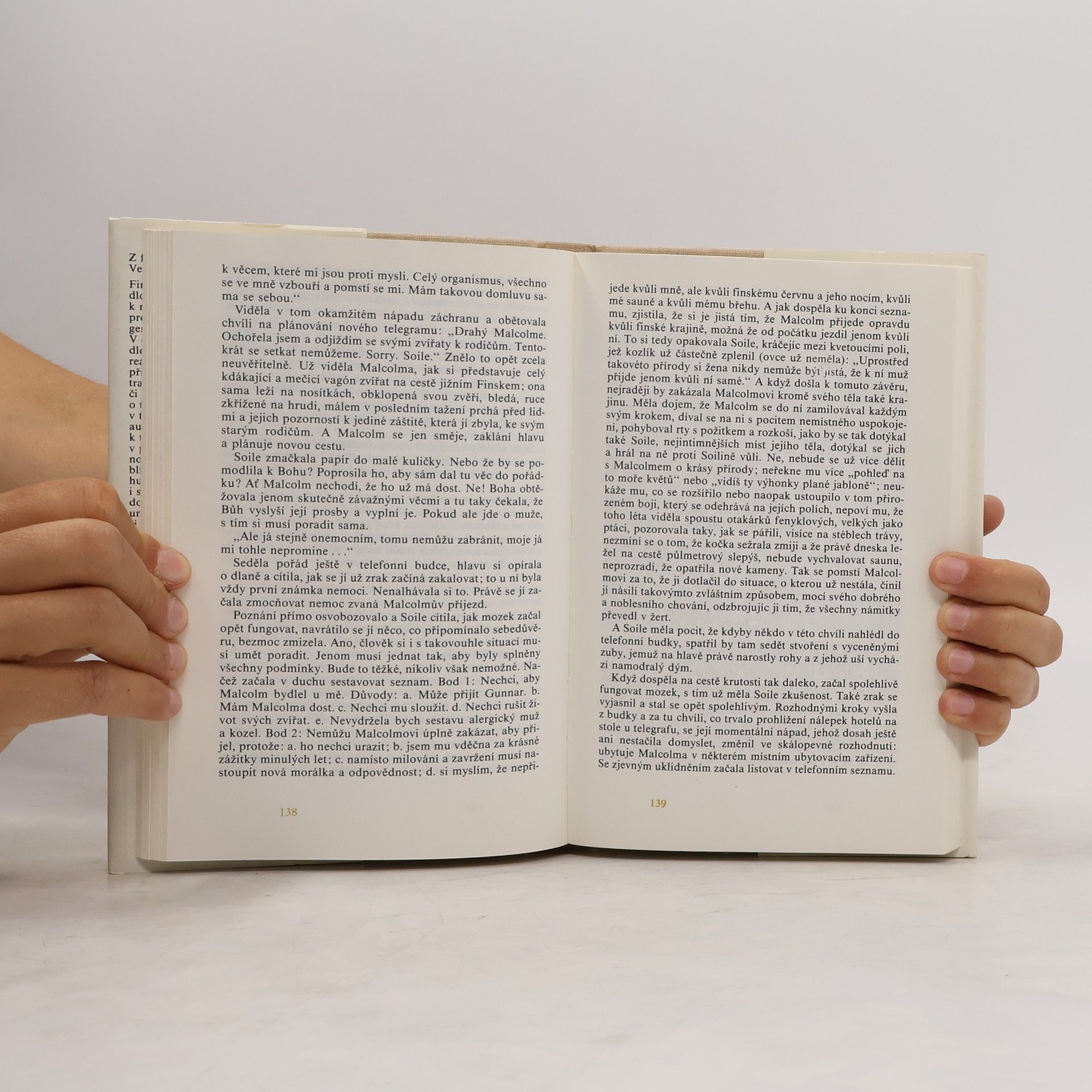 Autorenkollektiv Pět finských novel