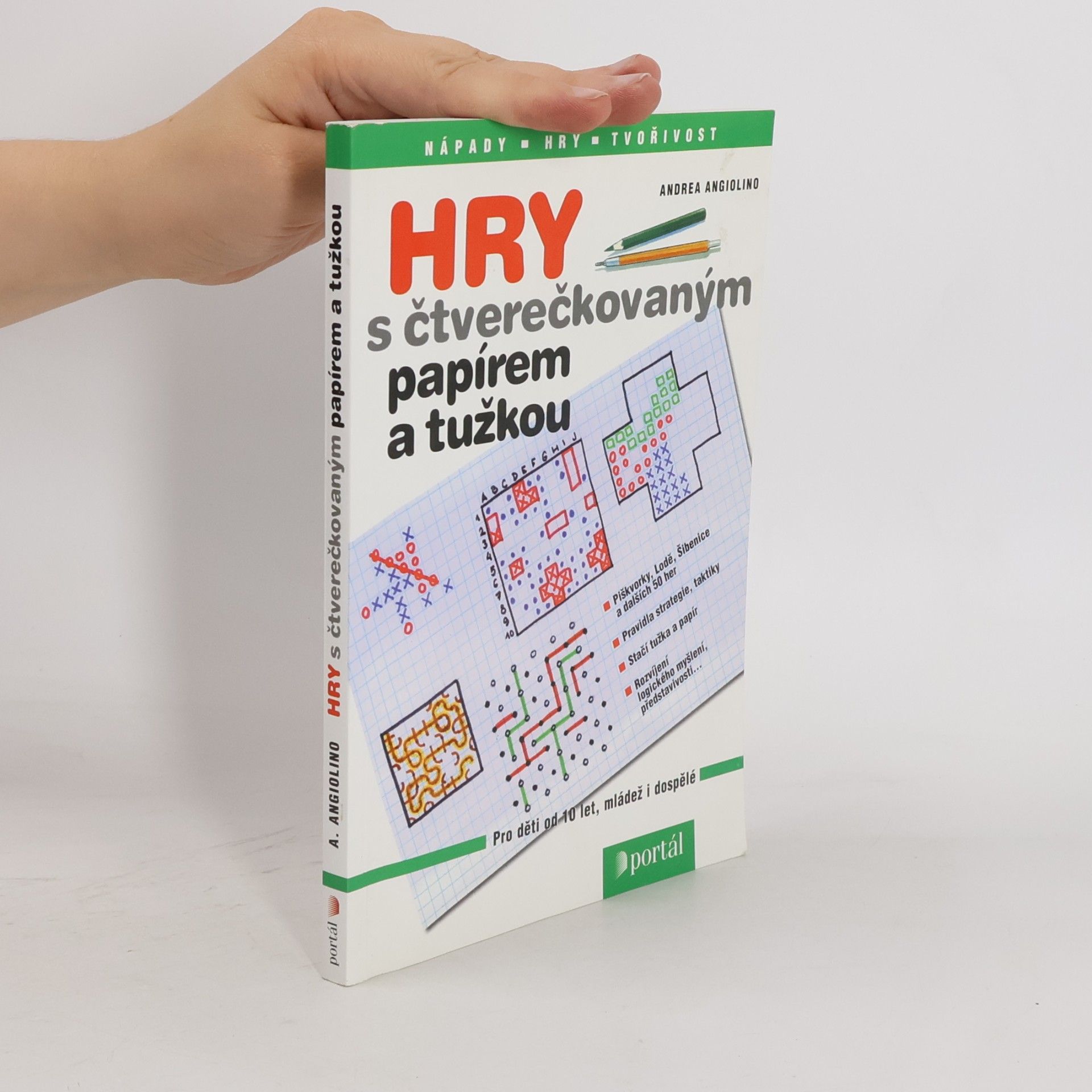 Andrea Angiolino Hry s čtverečkovaným papírem a tužkou