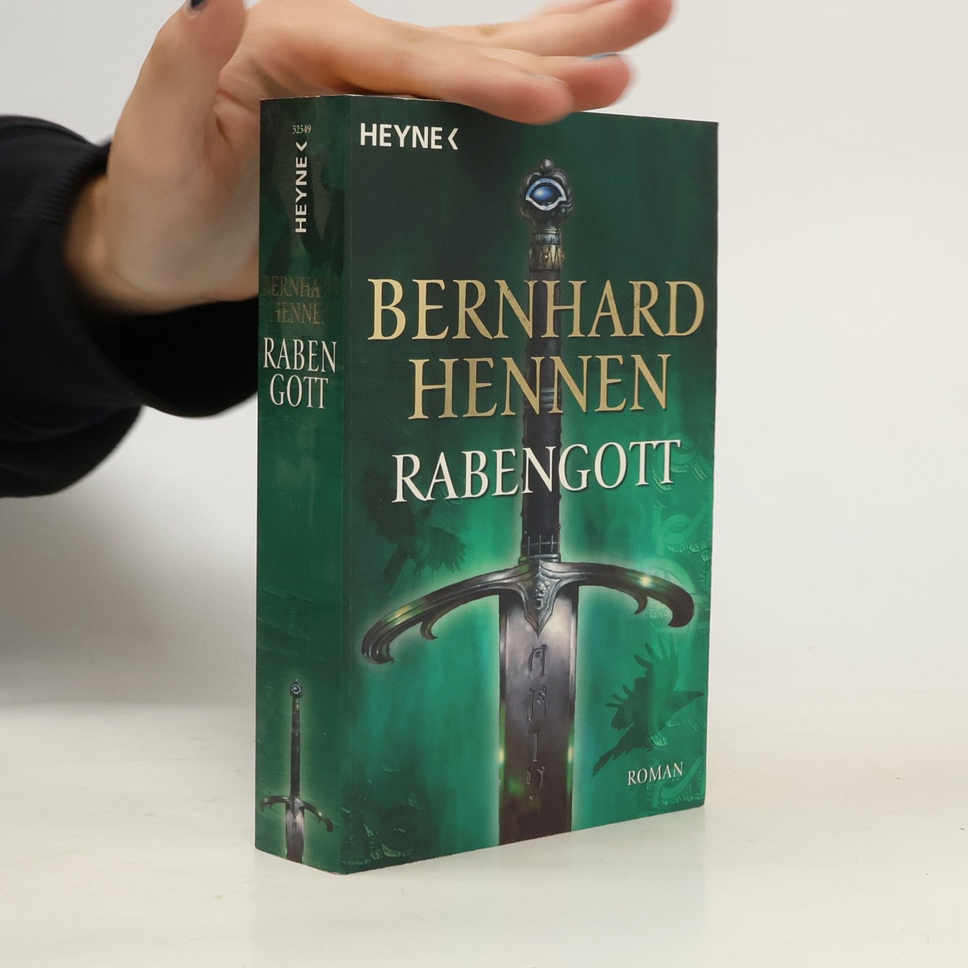 Bernhard Hennen Rabengott