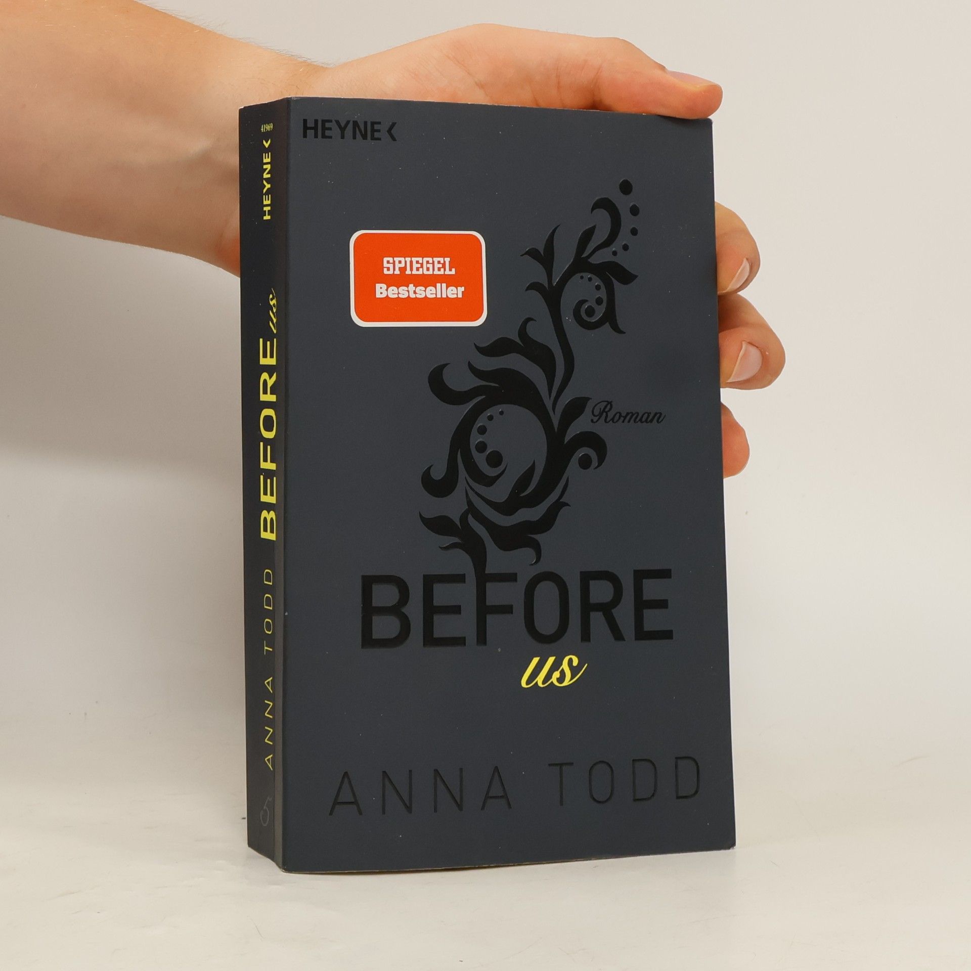 Anna Todd After 5. Before Us