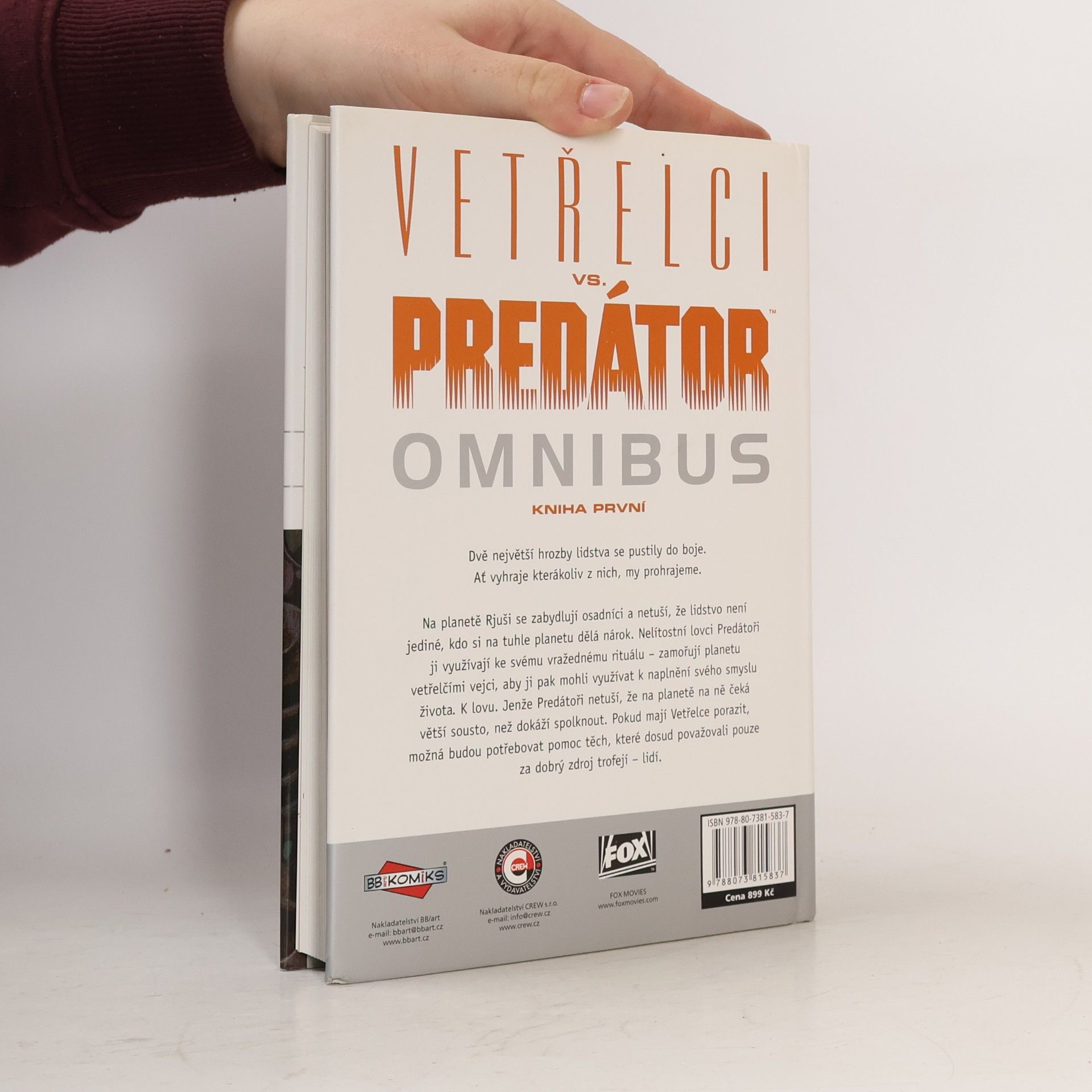 Randy Stradley Vetřelci vs. Predátor. Kniha první