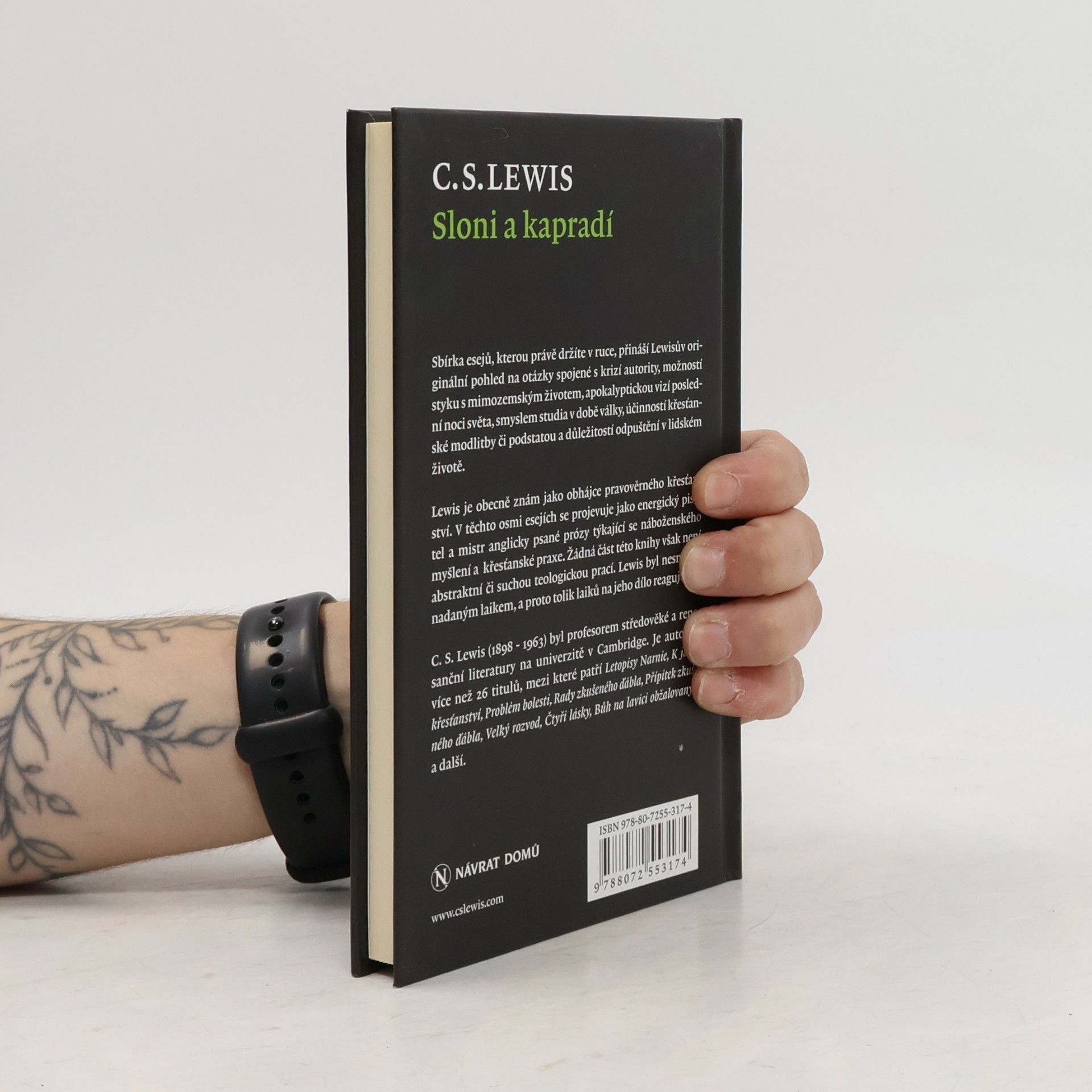 Clive Staples Lewis Sloni a kapradí