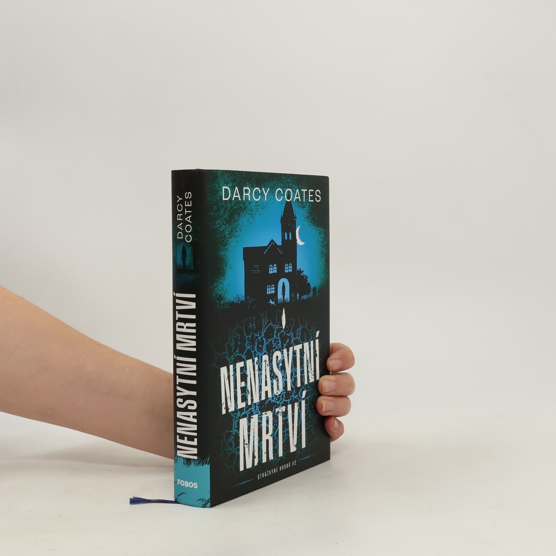 Darcy Coates Nenasytní mrtví