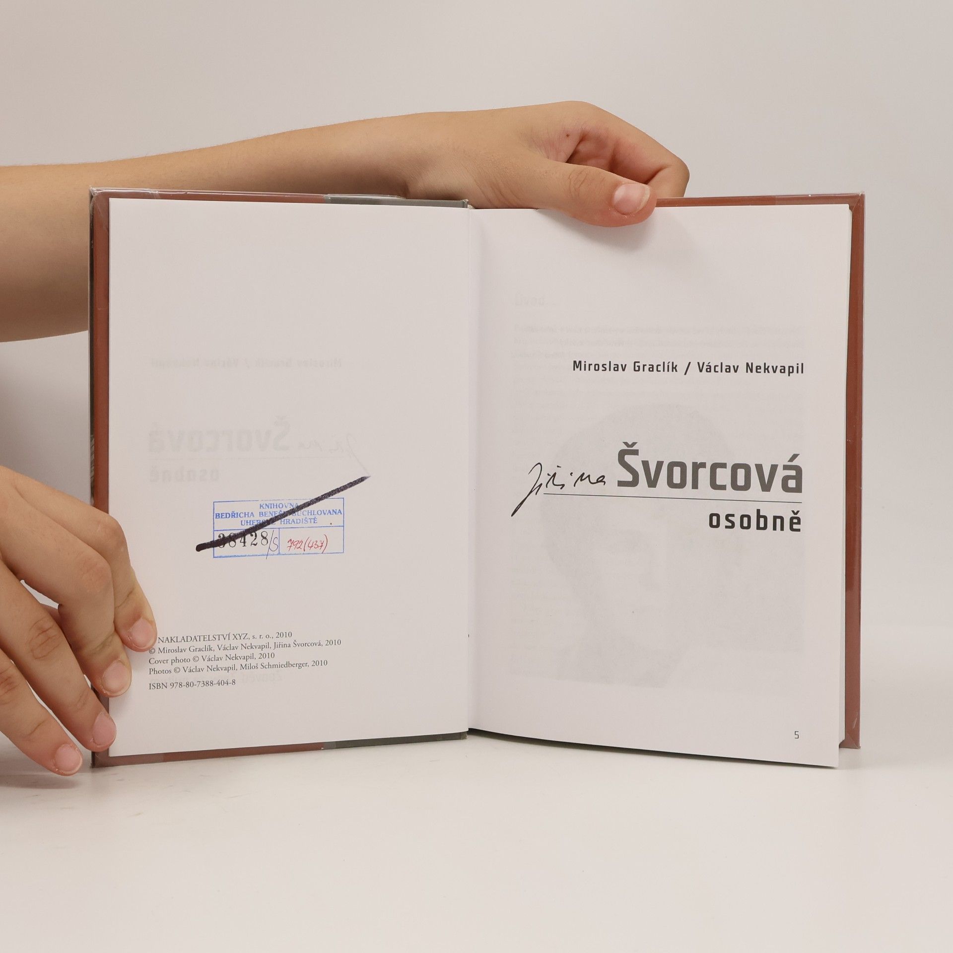 Jiřina Švorcová Jiřina Švorcová osobně. Zpověď Ženy za pultem