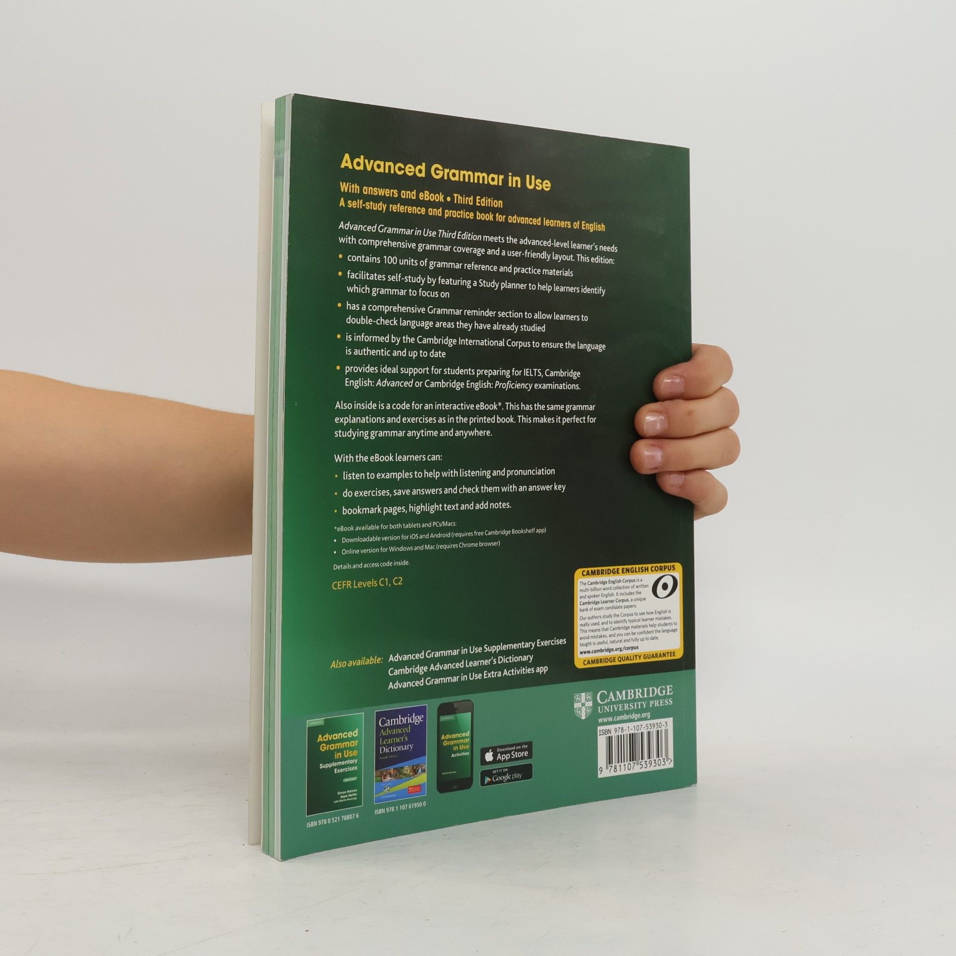 Martin Hewings Advanced grammar in use. A self-study reference and practice book for advanced learners of English.