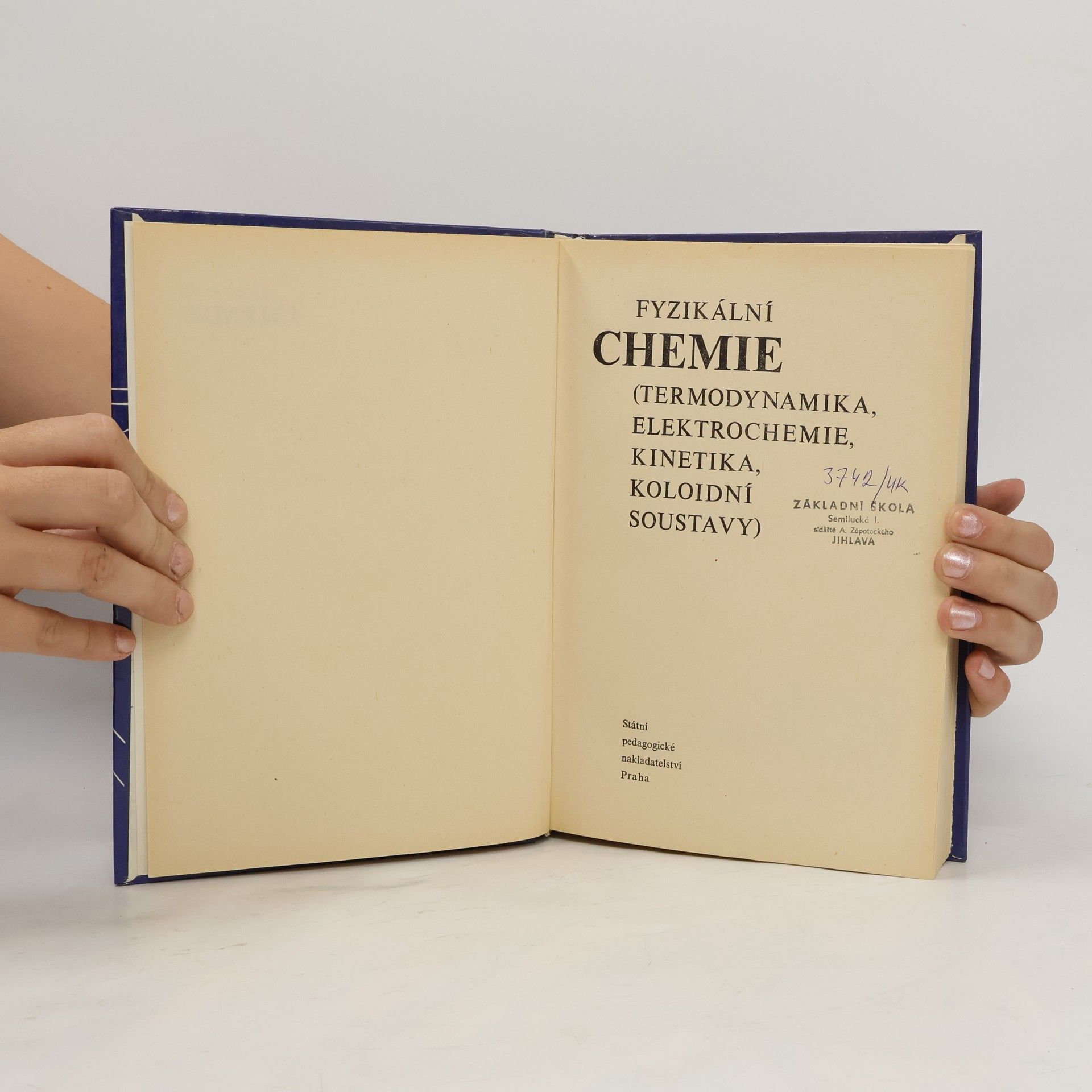Vladimír Novotný Fyzikální chemie