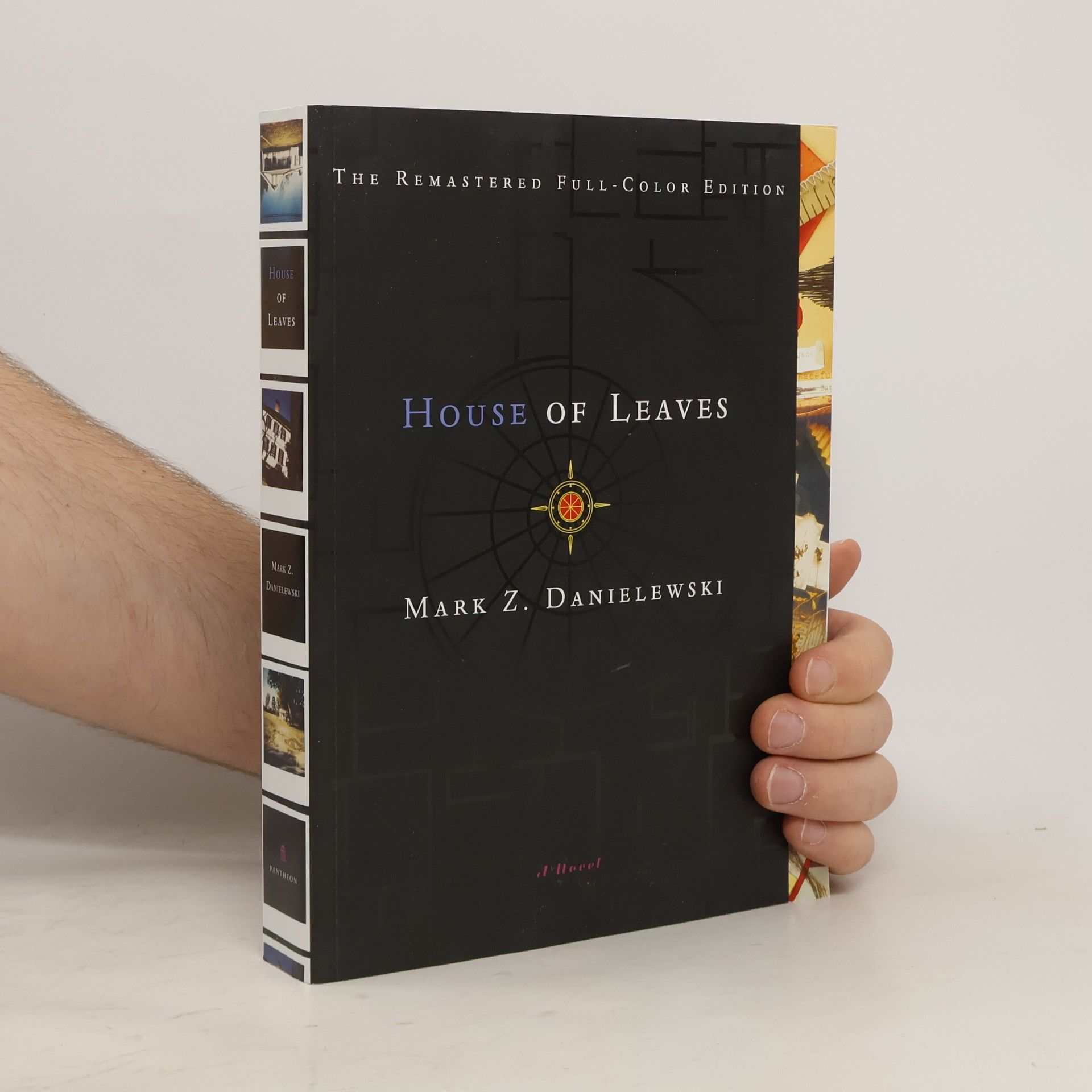 Mark Z. Danielewski House of Leaves