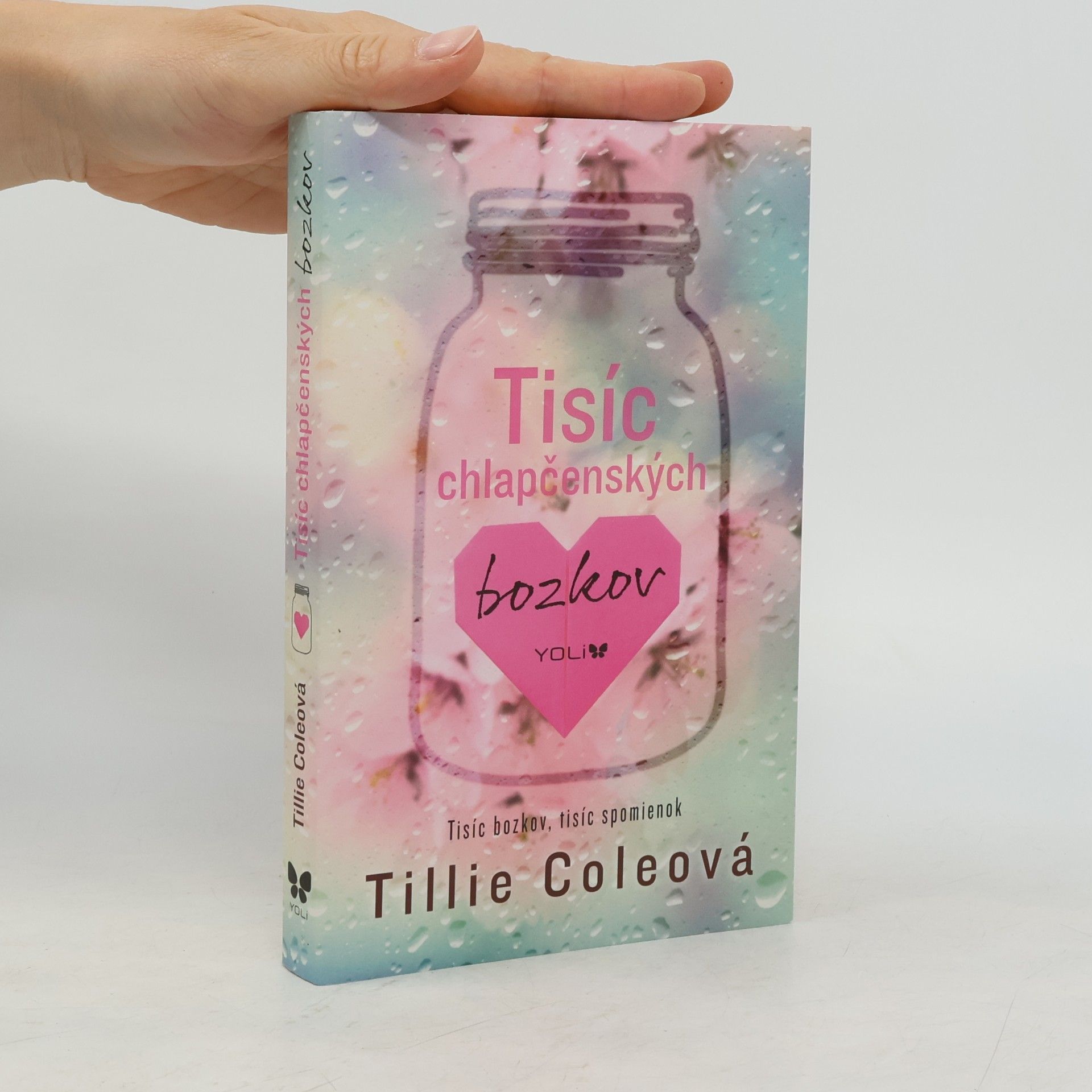Tillie Cole Tisíc chlapčenských bozkov