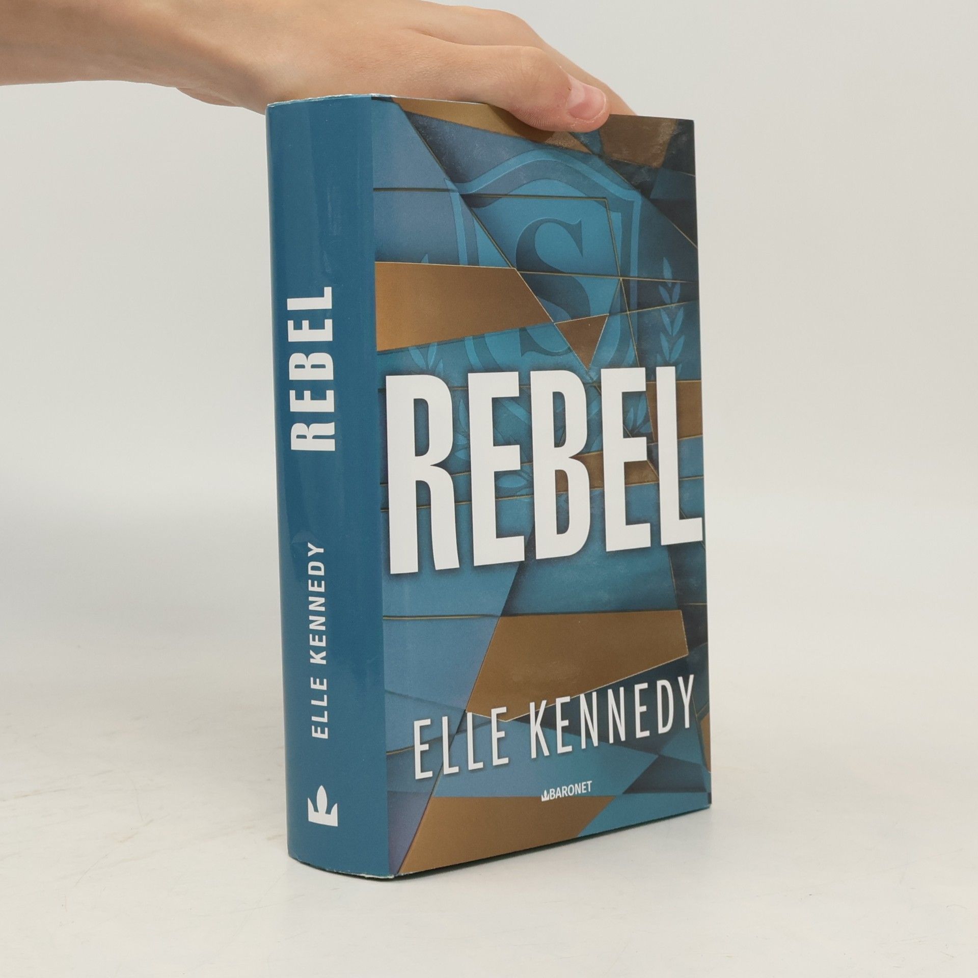 Elle Kennedy Rebel