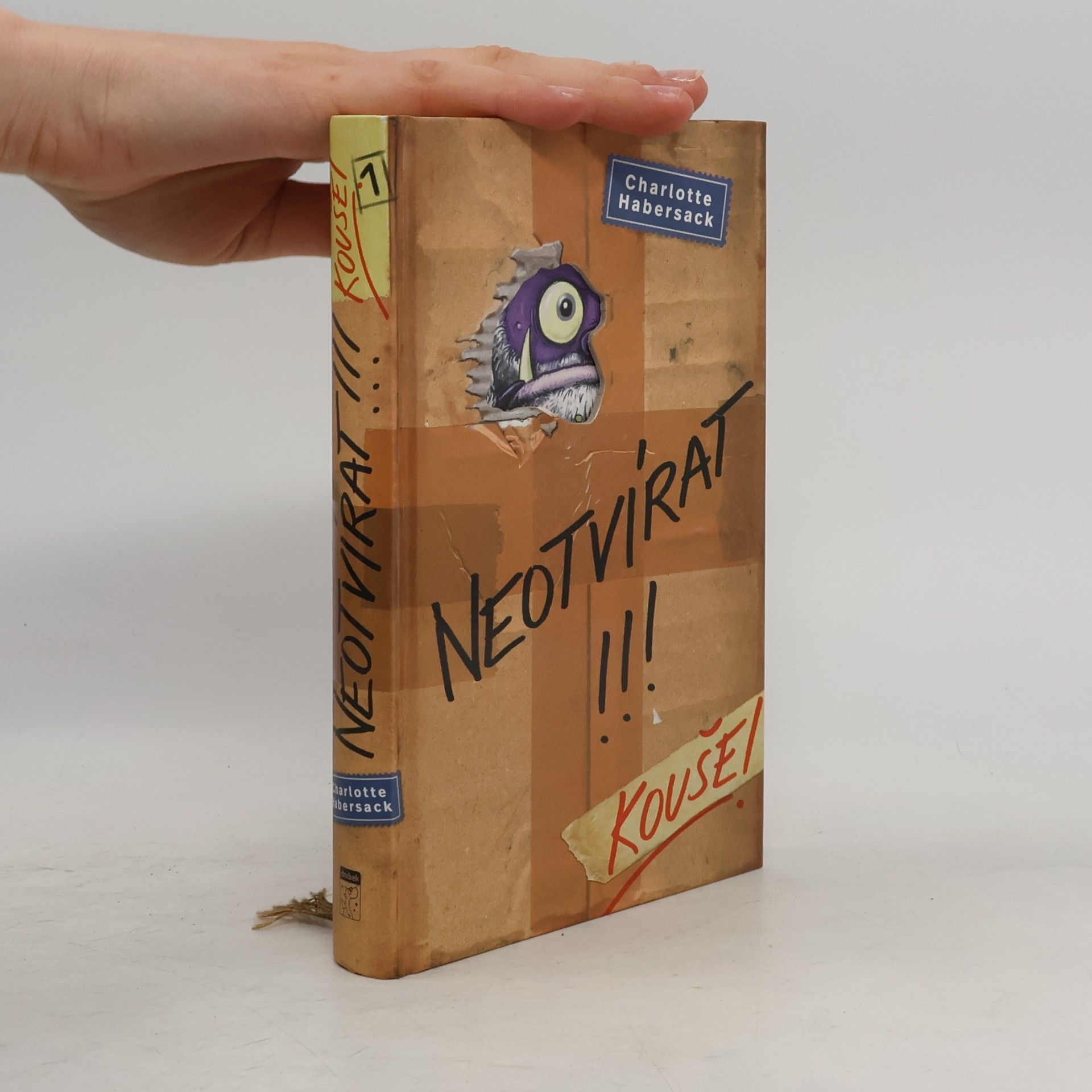 Charlotte Habersack Neotvírat!!! Kouše!