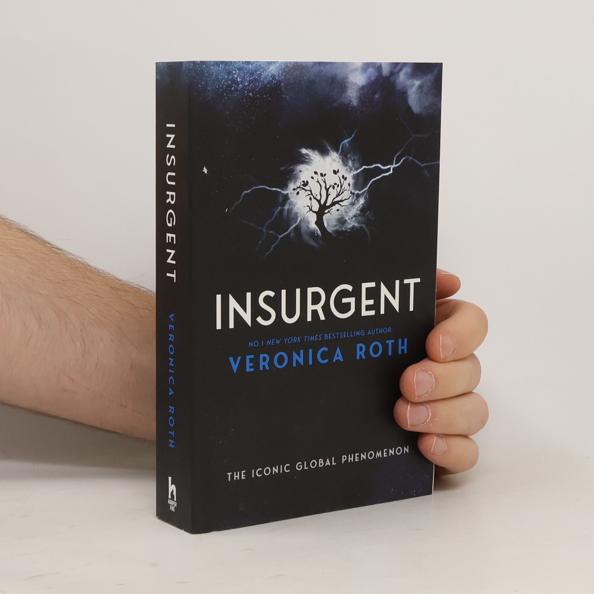 Veronica Roth Insurgent (Divergent, Book 2)