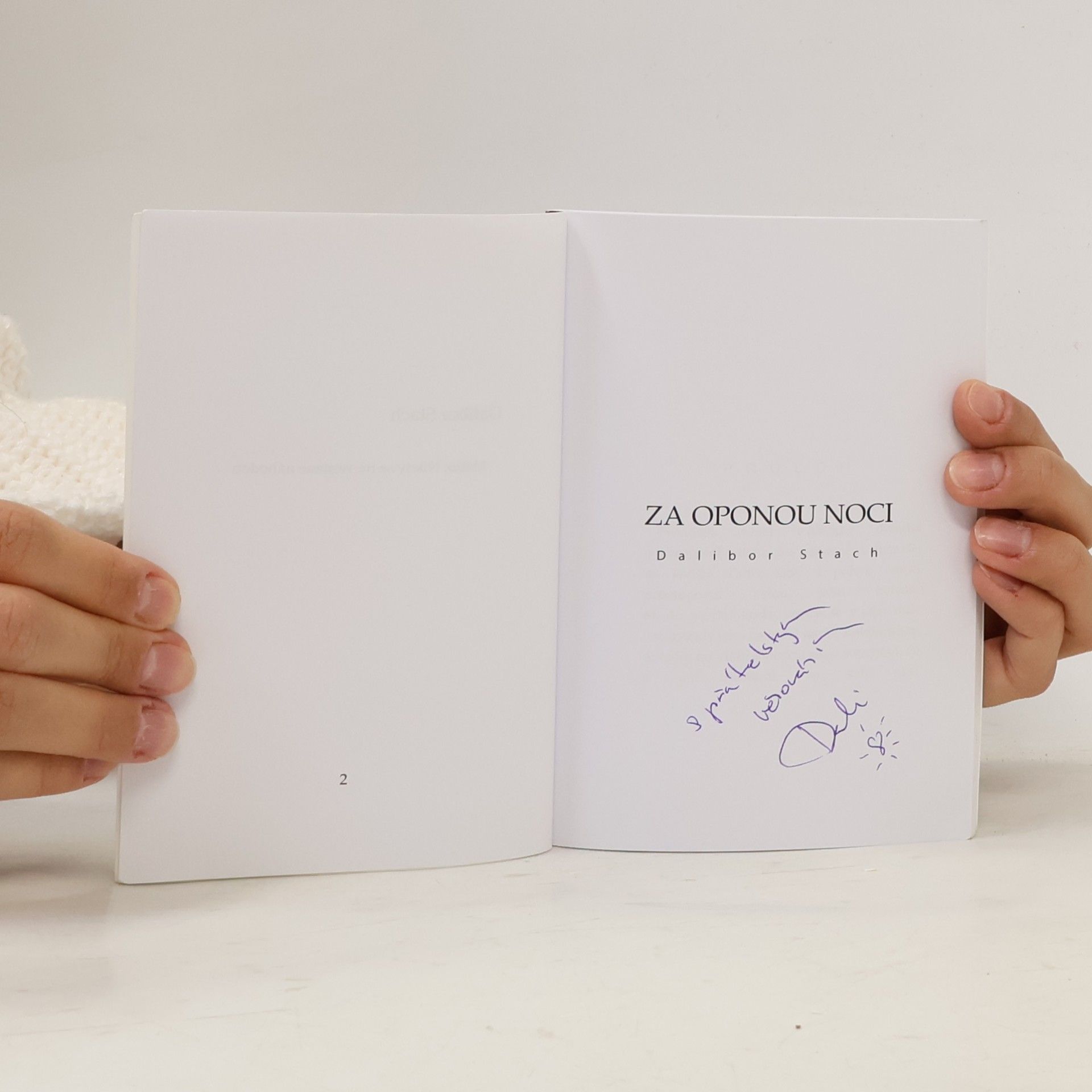 Dalibor Stach Za oponou noci