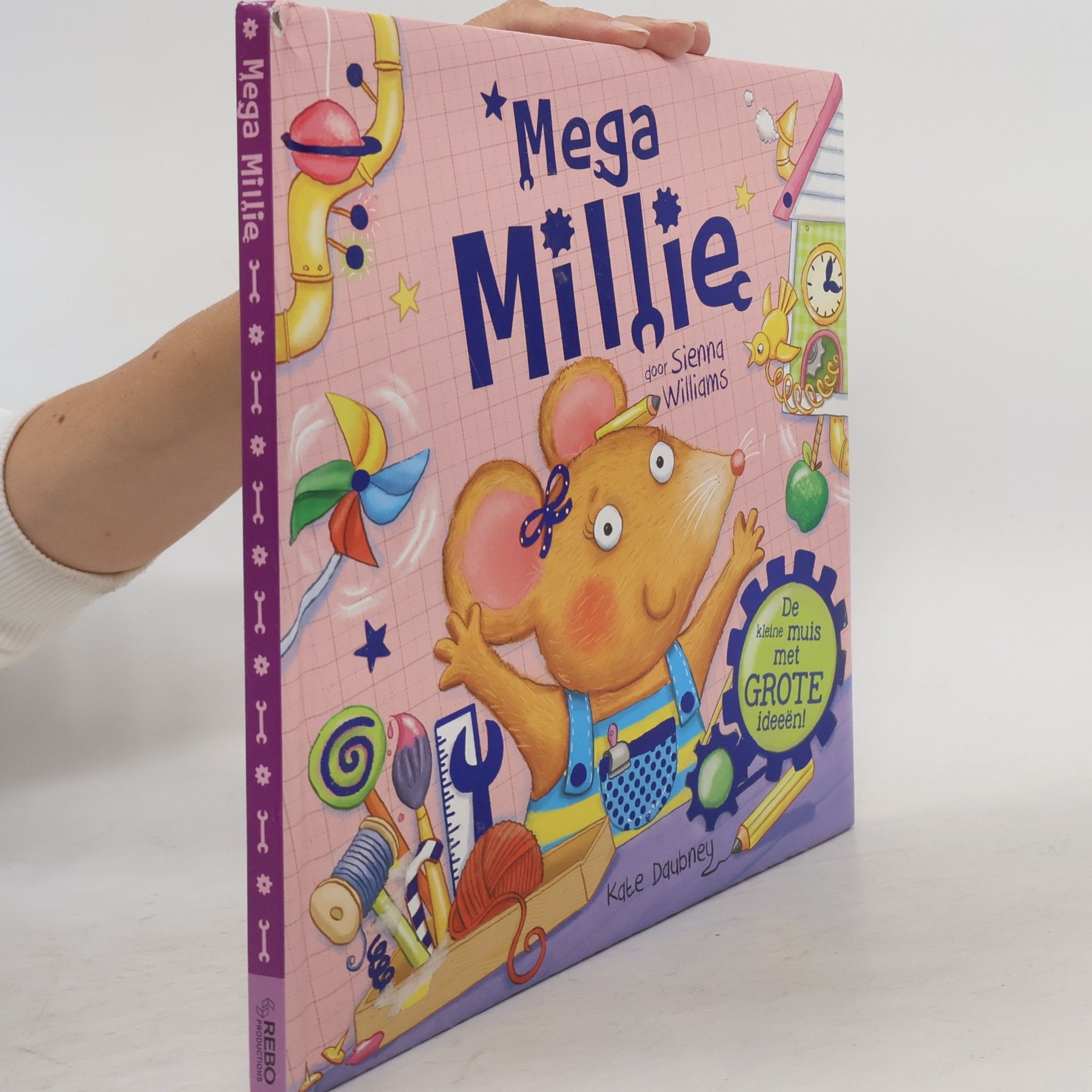 Sienna Williams Mega Millie