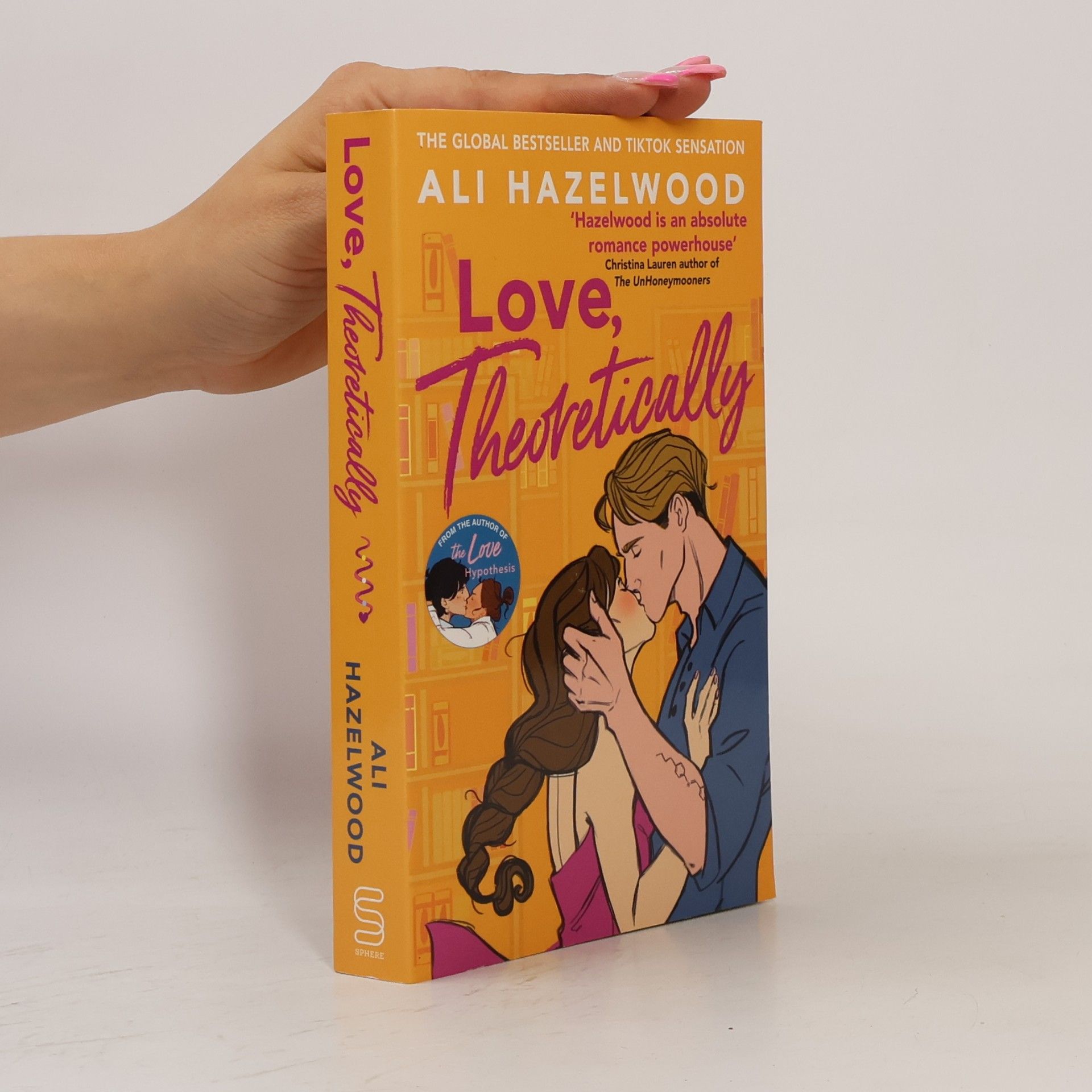 Ali Hazelwood Love, Theoretically