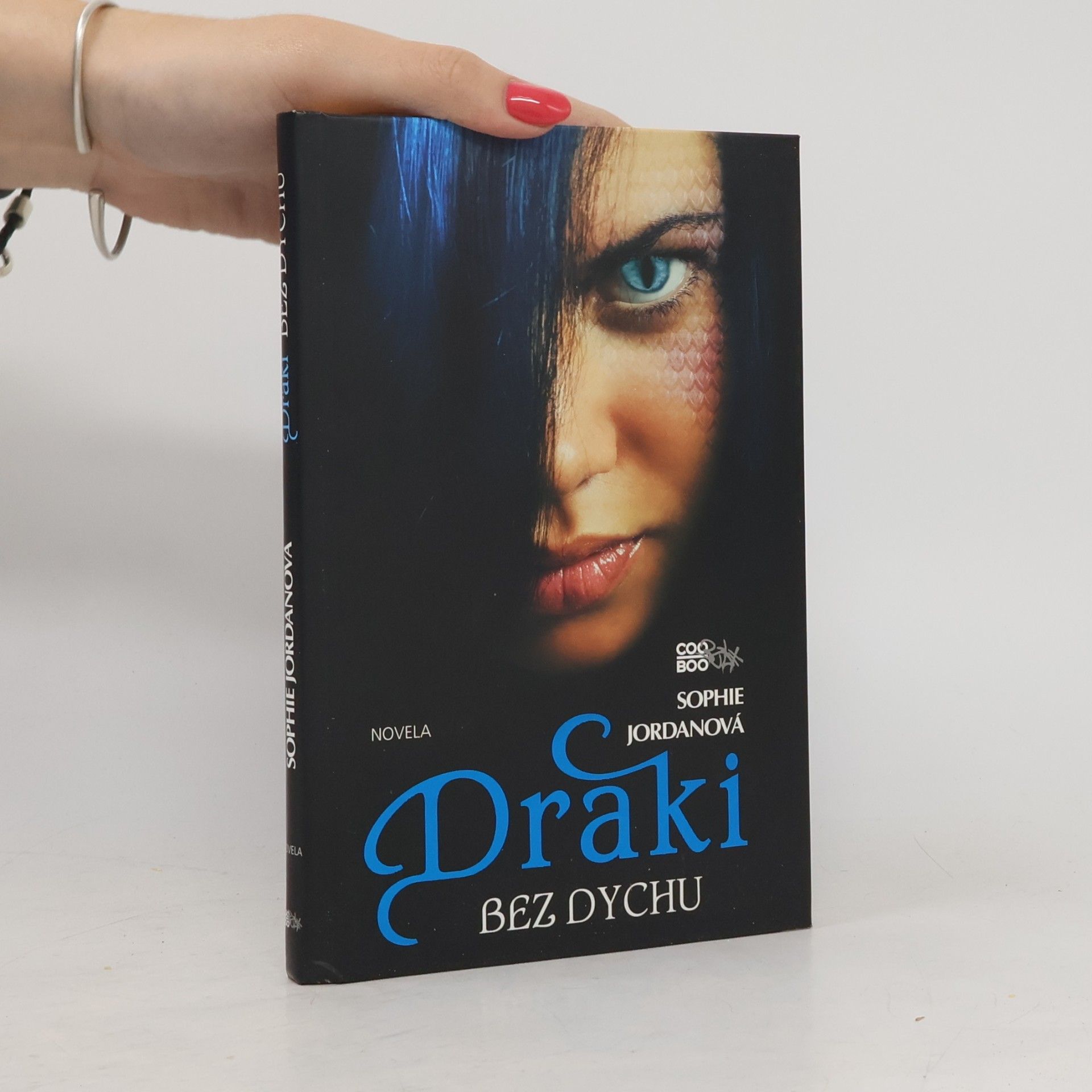 Sophie Jordan Draki. Bez dychu