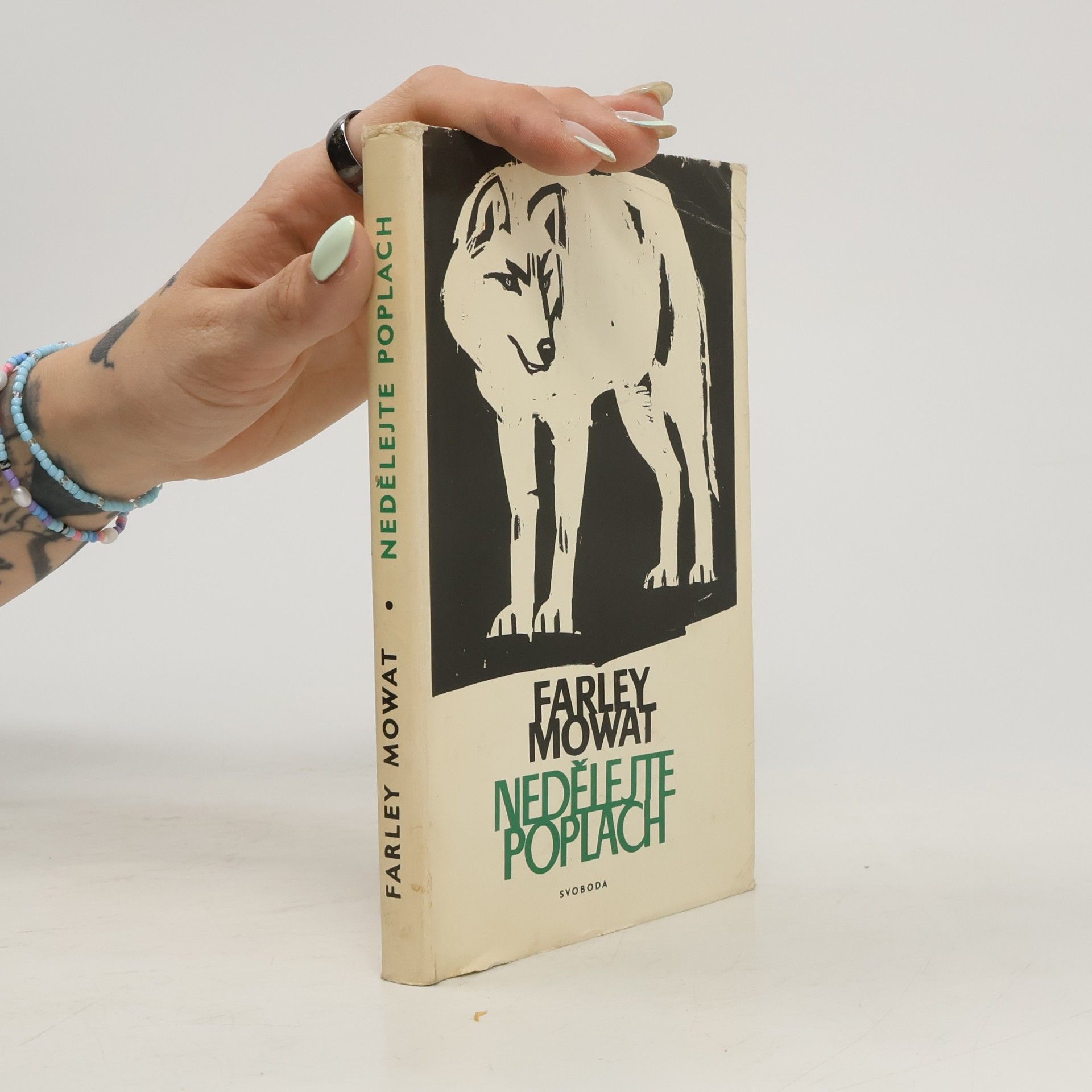 Farley Mowat Nedělejte poplach