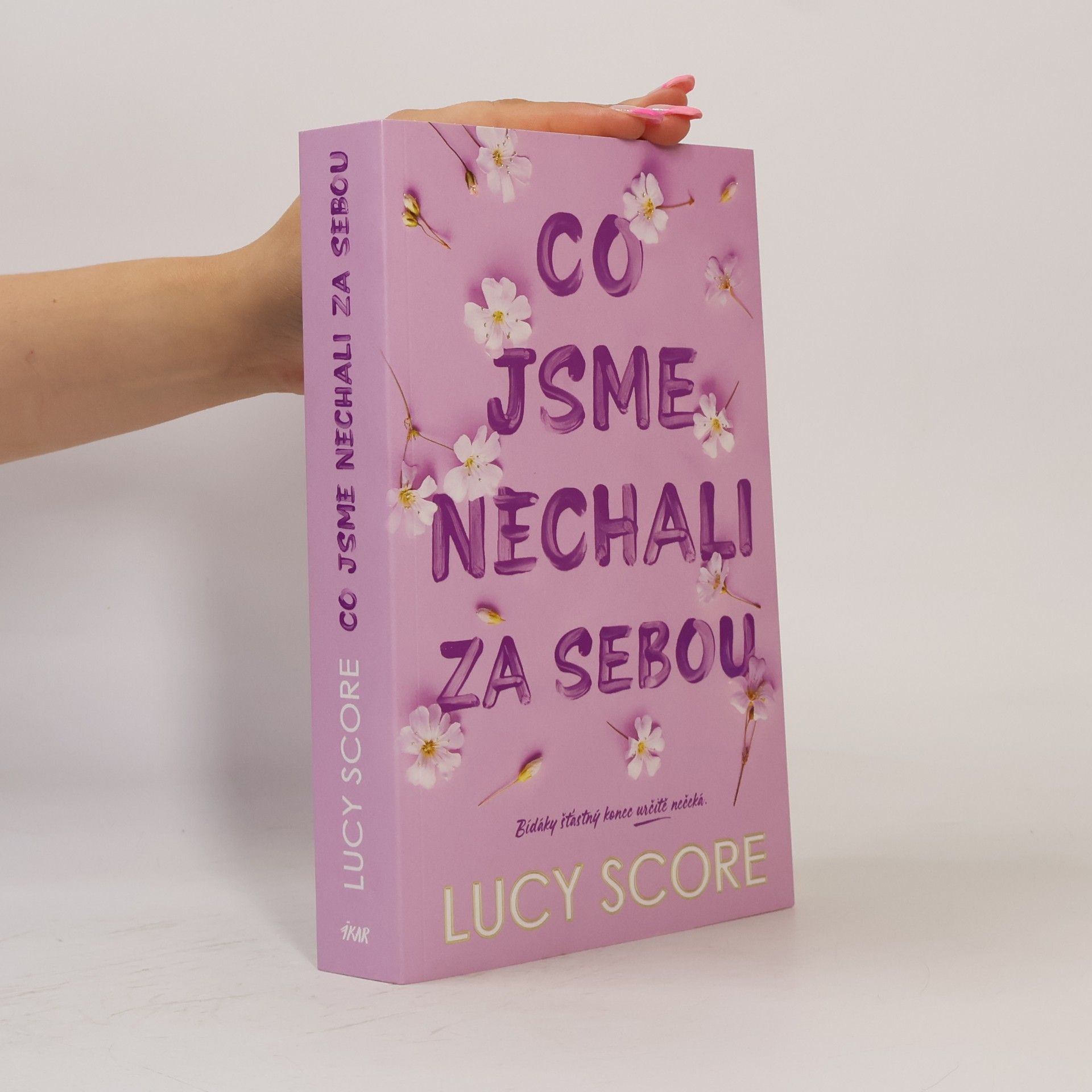 Lucy Score Co jsme nechali za sebou