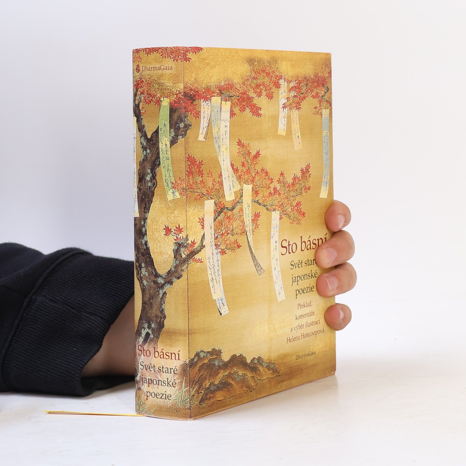 Helena Honcoopová Sto básní: Svět staré japonské poezie