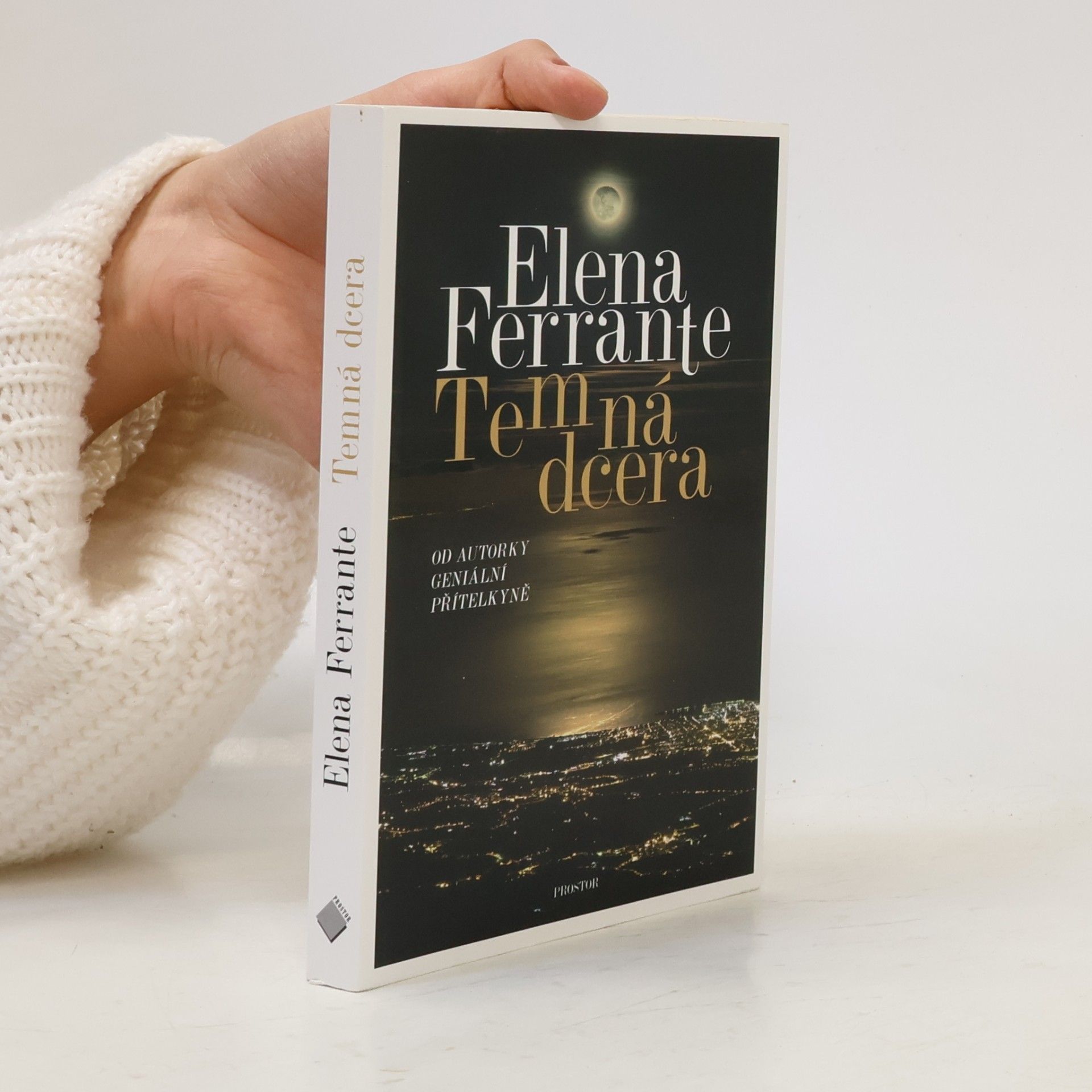 Elena Ferrante Temná dcera