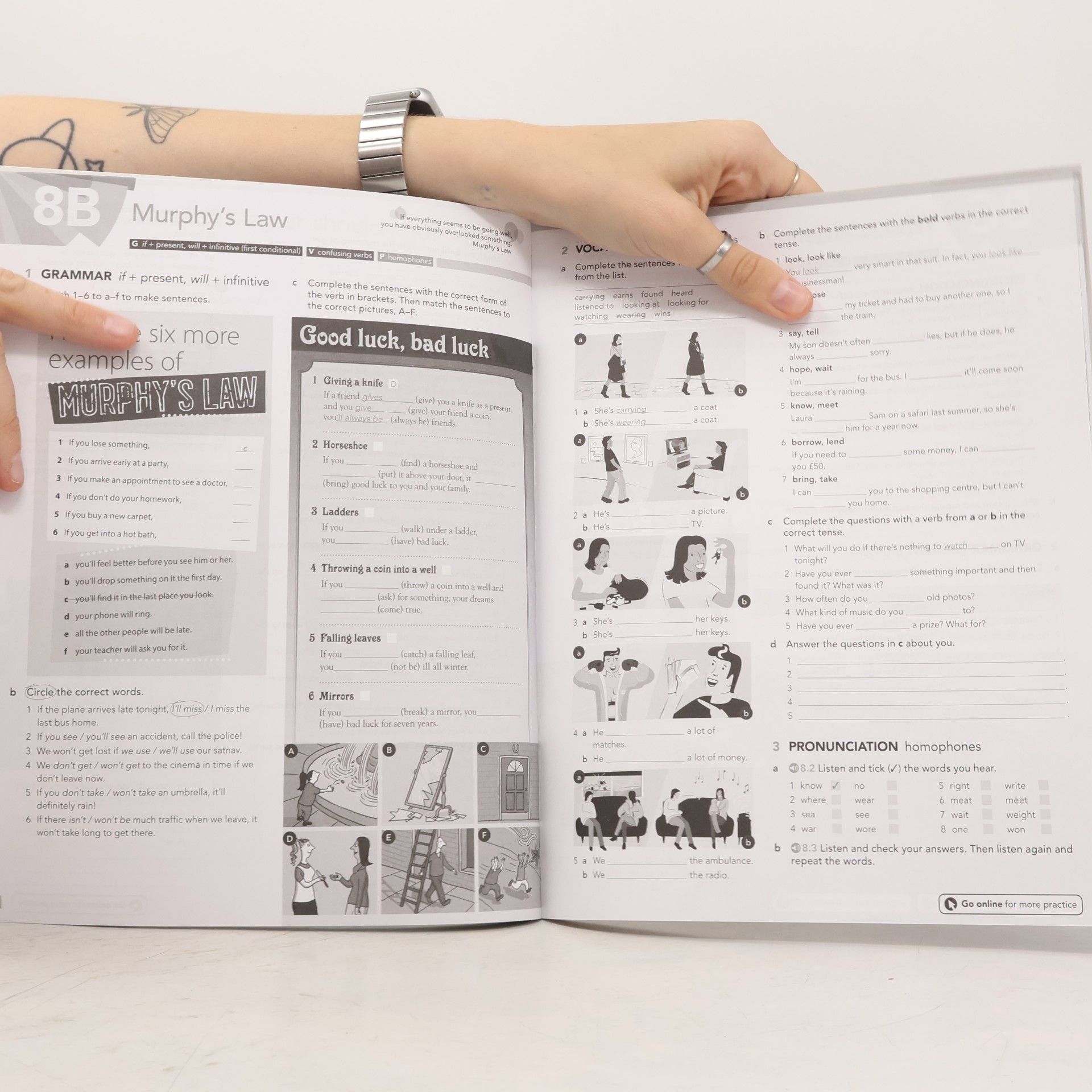 Oxford University Press English File: Pre-Intermediate: Workbook with Key