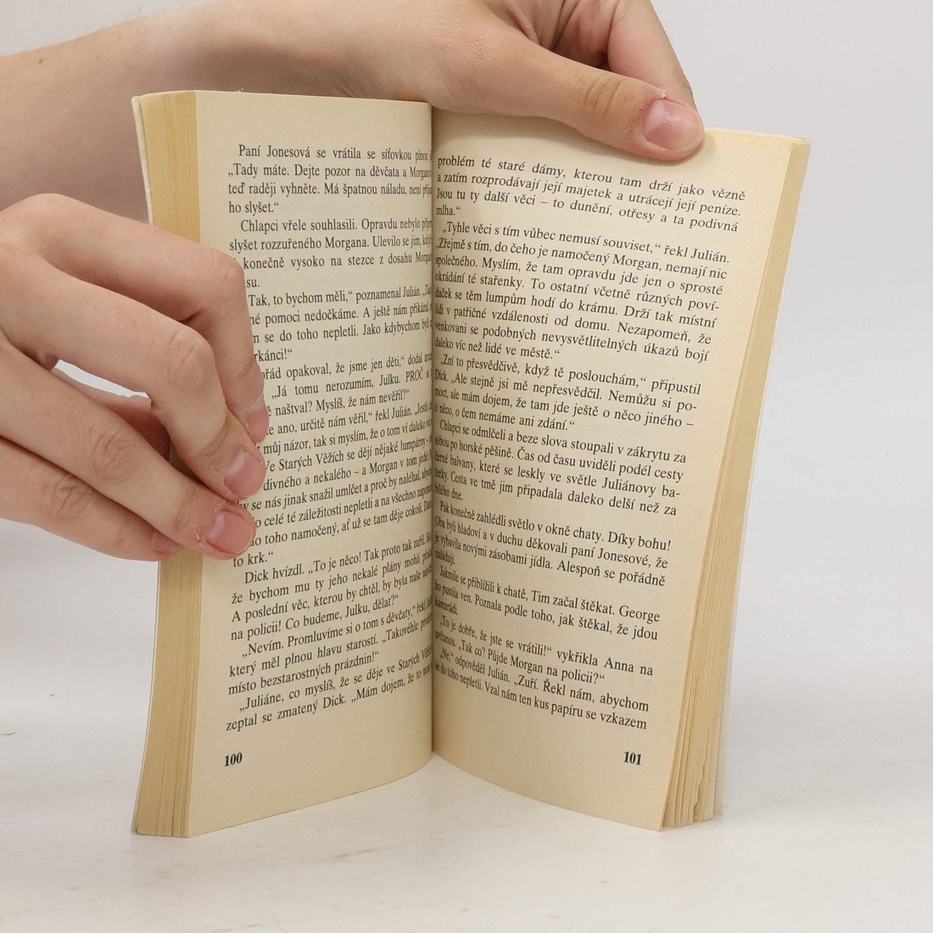 Enid Blyton Správná pětka - Pětka v pasti