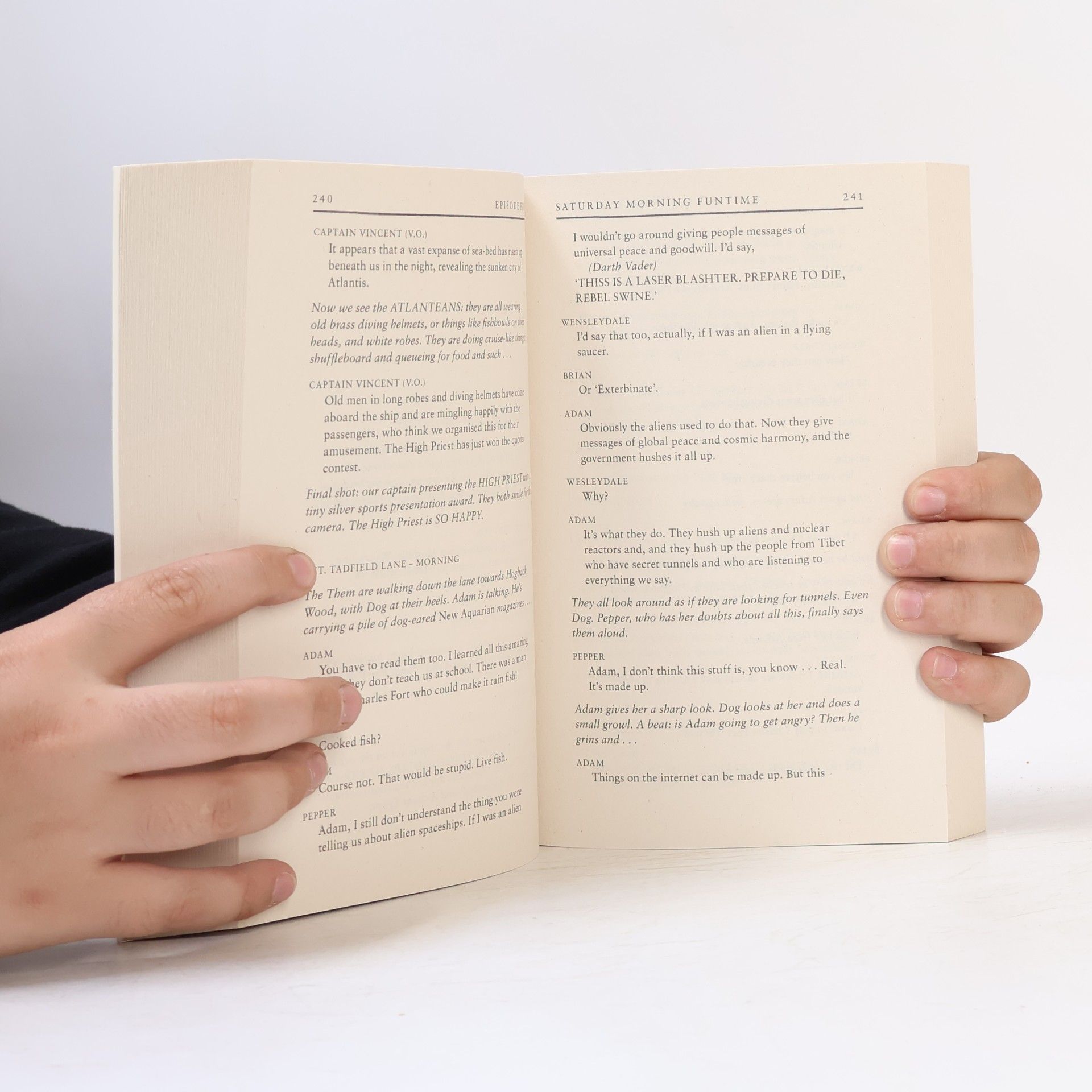 Neil Gaiman The Quite Nice and Fairly Accurate Good Omens Script Book