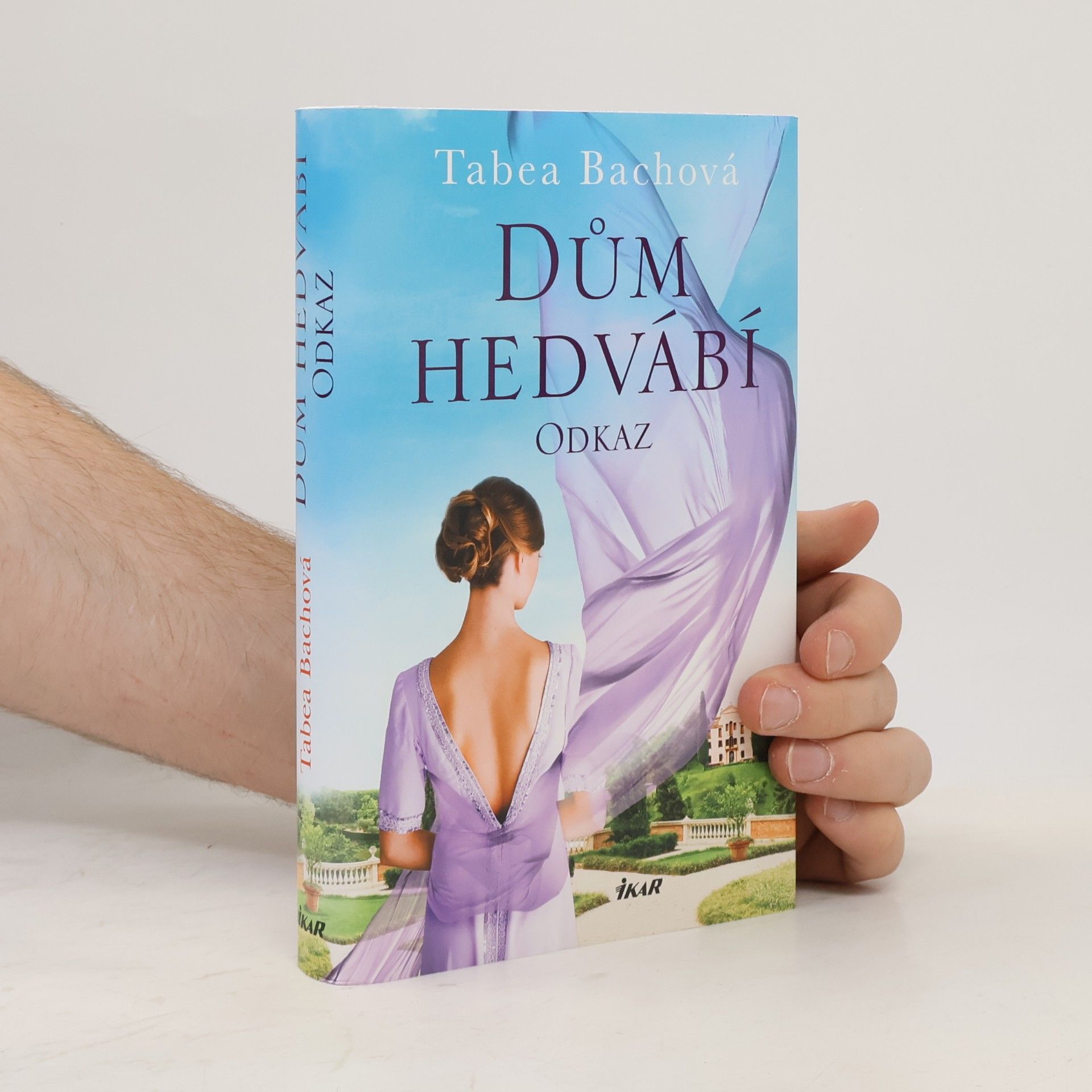 Tabea Bach Dům hedvábí. Odkaz